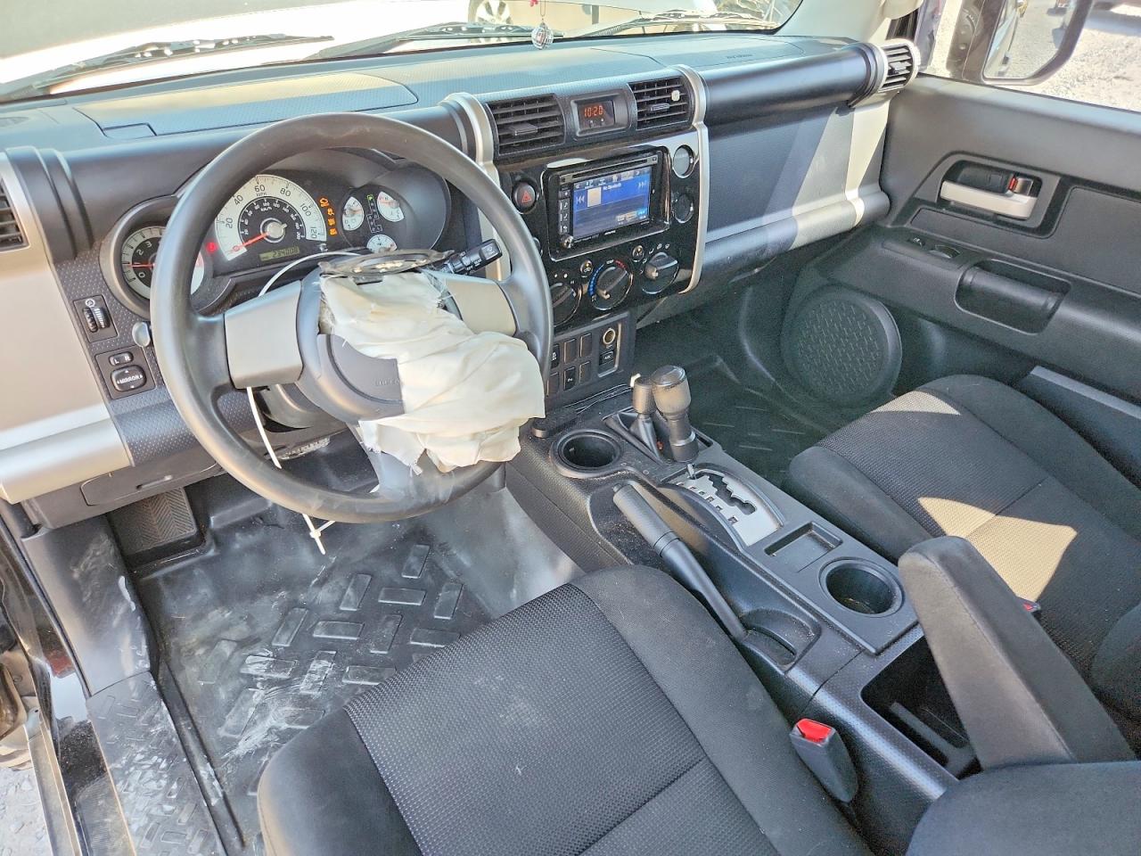 2007 Toyota Fj Cruiser Base Черный vin: JTEBU11F870075458