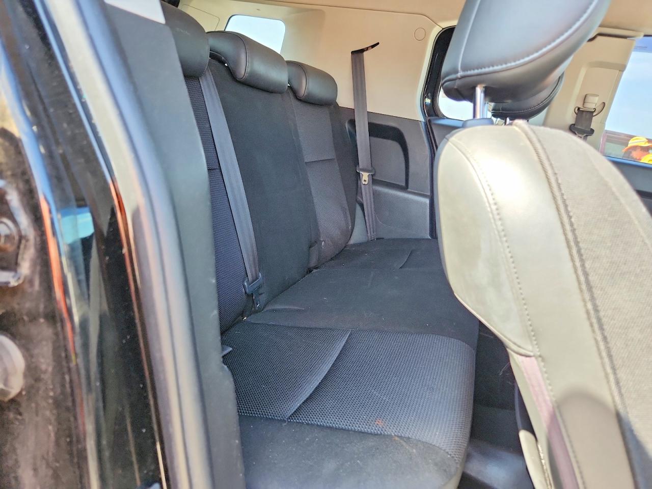2007 Toyota Fj Cruiser Base Черный vin: JTEBU11F870075458