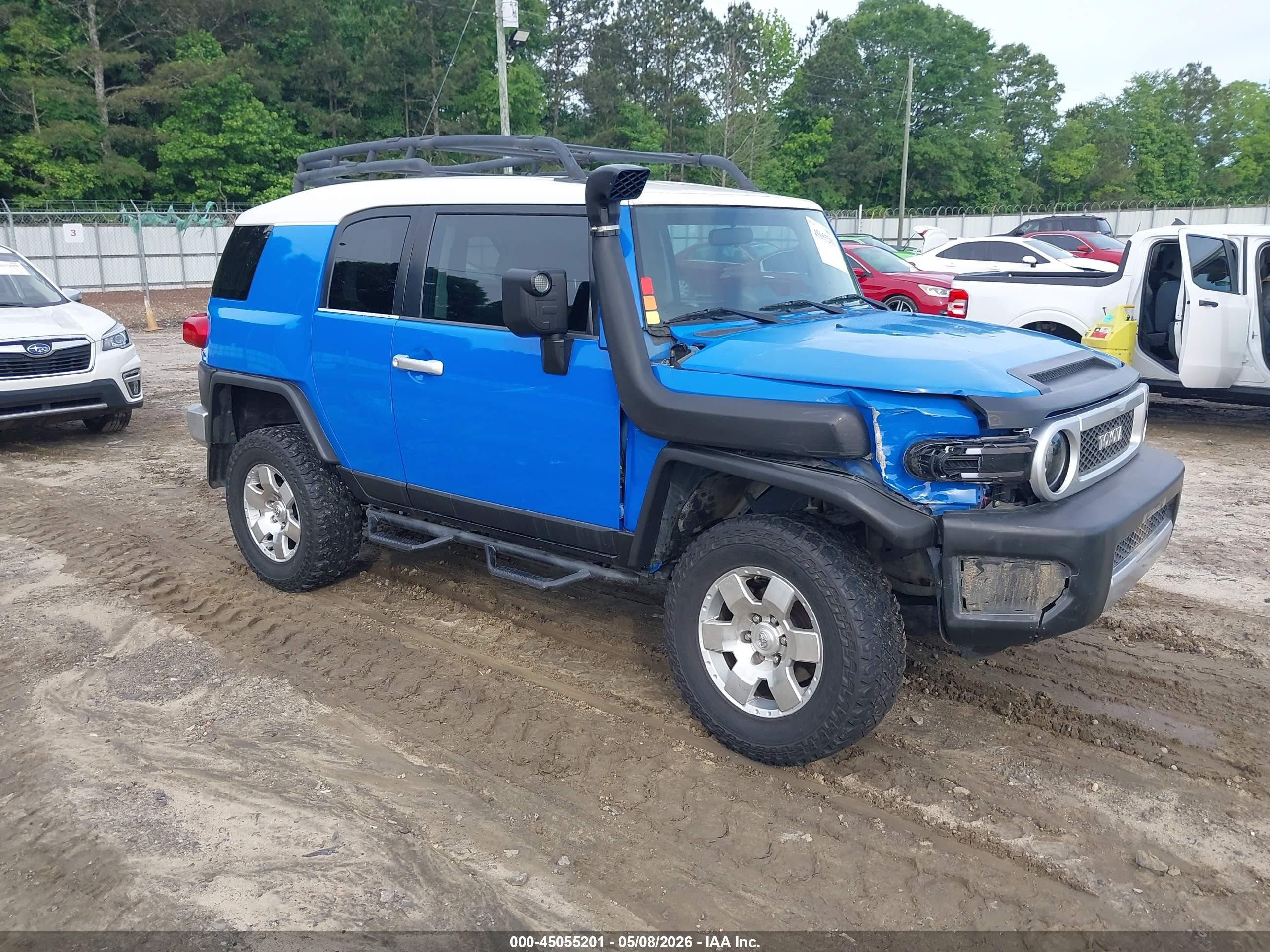 2008 Toyota Fj Cruiser   Blue vin: JTEBU11F88K045804