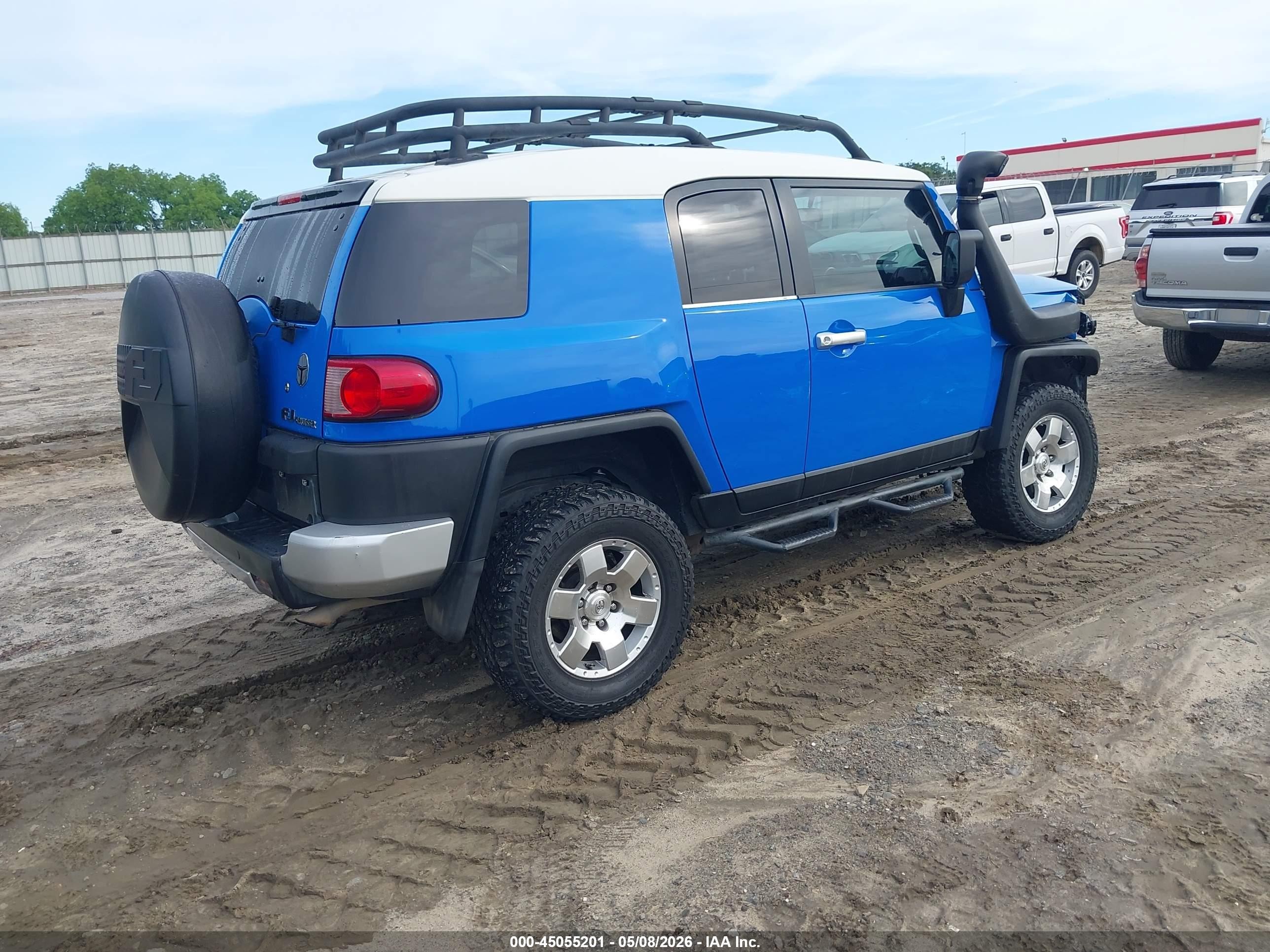2008 Toyota Fj Cruiser   Синий vin: JTEBU11F88K045804