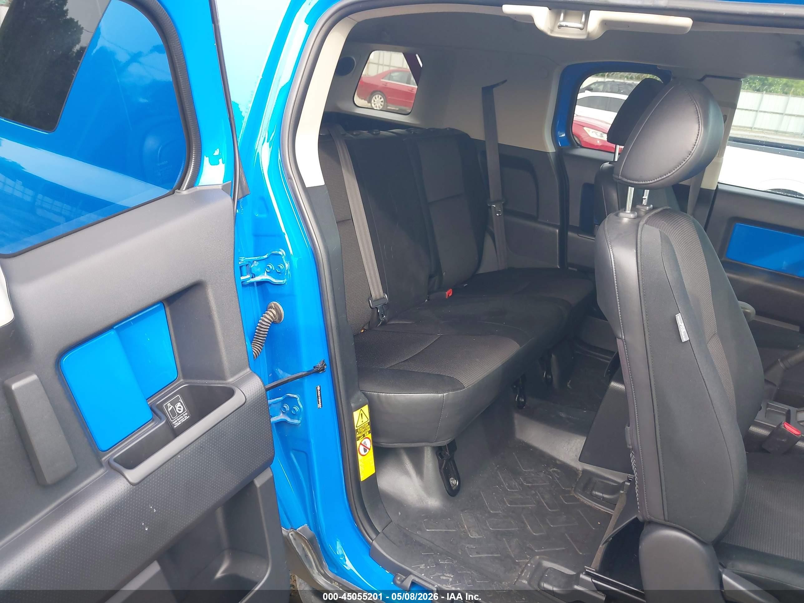 2008 Toyota Fj Cruiser   Синий vin: JTEBU11F88K045804