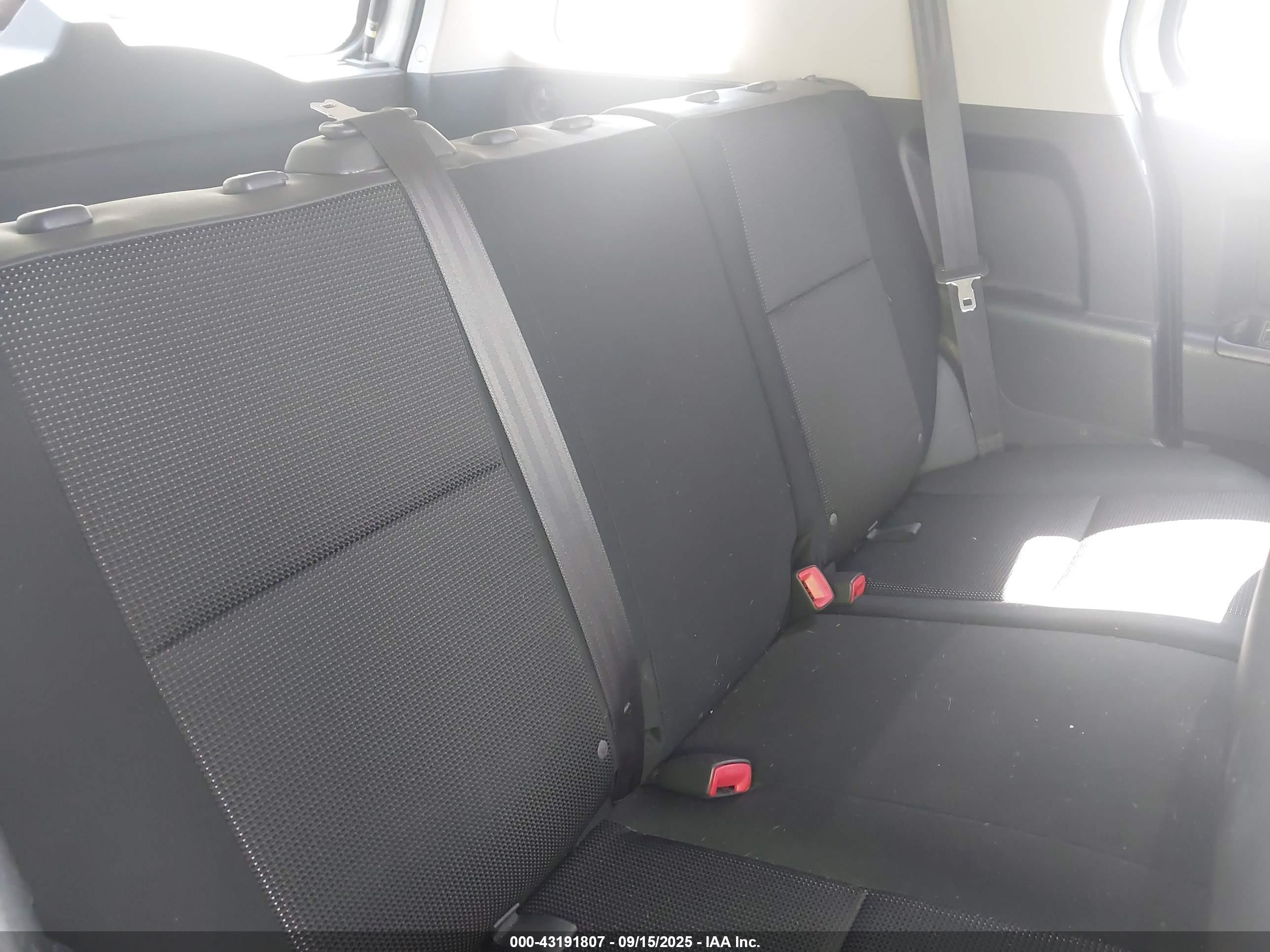 2009 Toyota Fj Cruiser   Gray vin: JTEBU11F89K062460