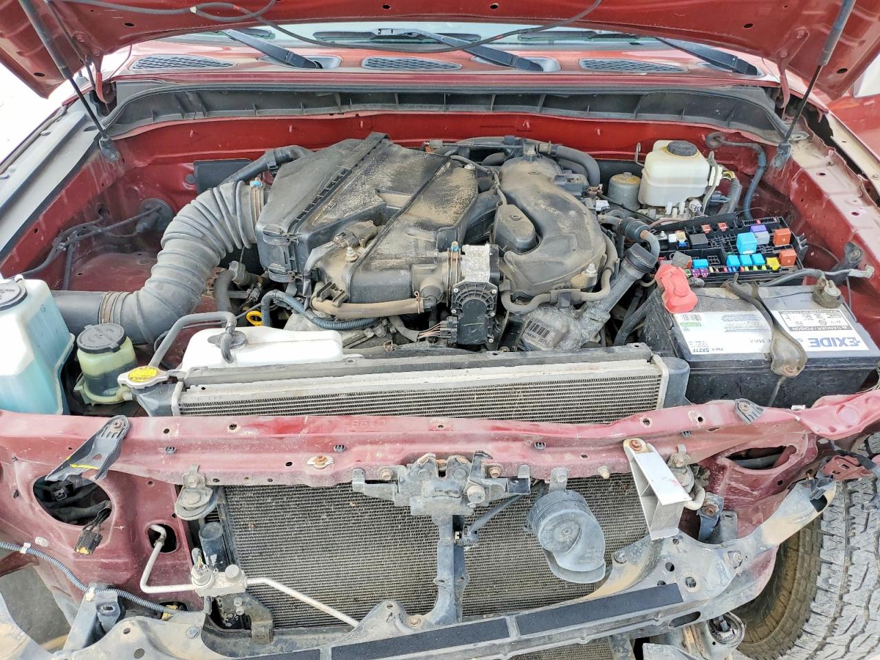 2009 Toyota Fj Cruiser Base Burgundy vin: JTEBU11F89K062765