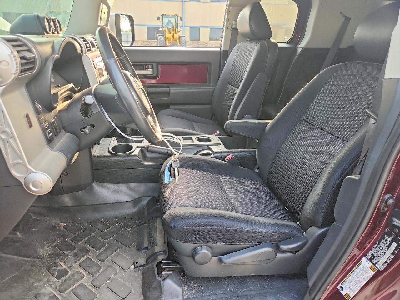 2007 Toyota Fj Cruiser Base Black vin: JTEBU11F970019643