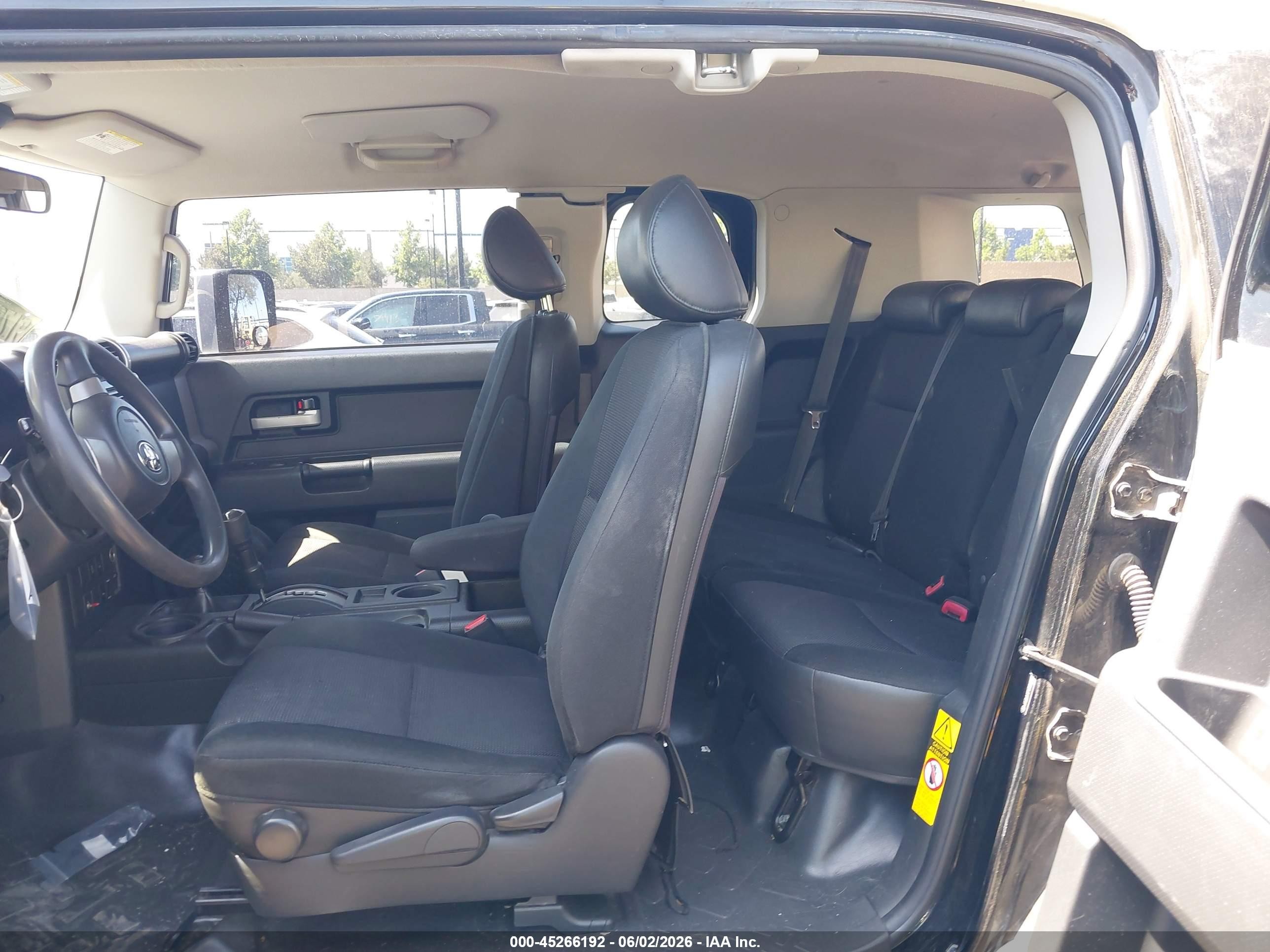 2007 Toyota Fj Cruiser   Black vin: JTEBU11F970069152
