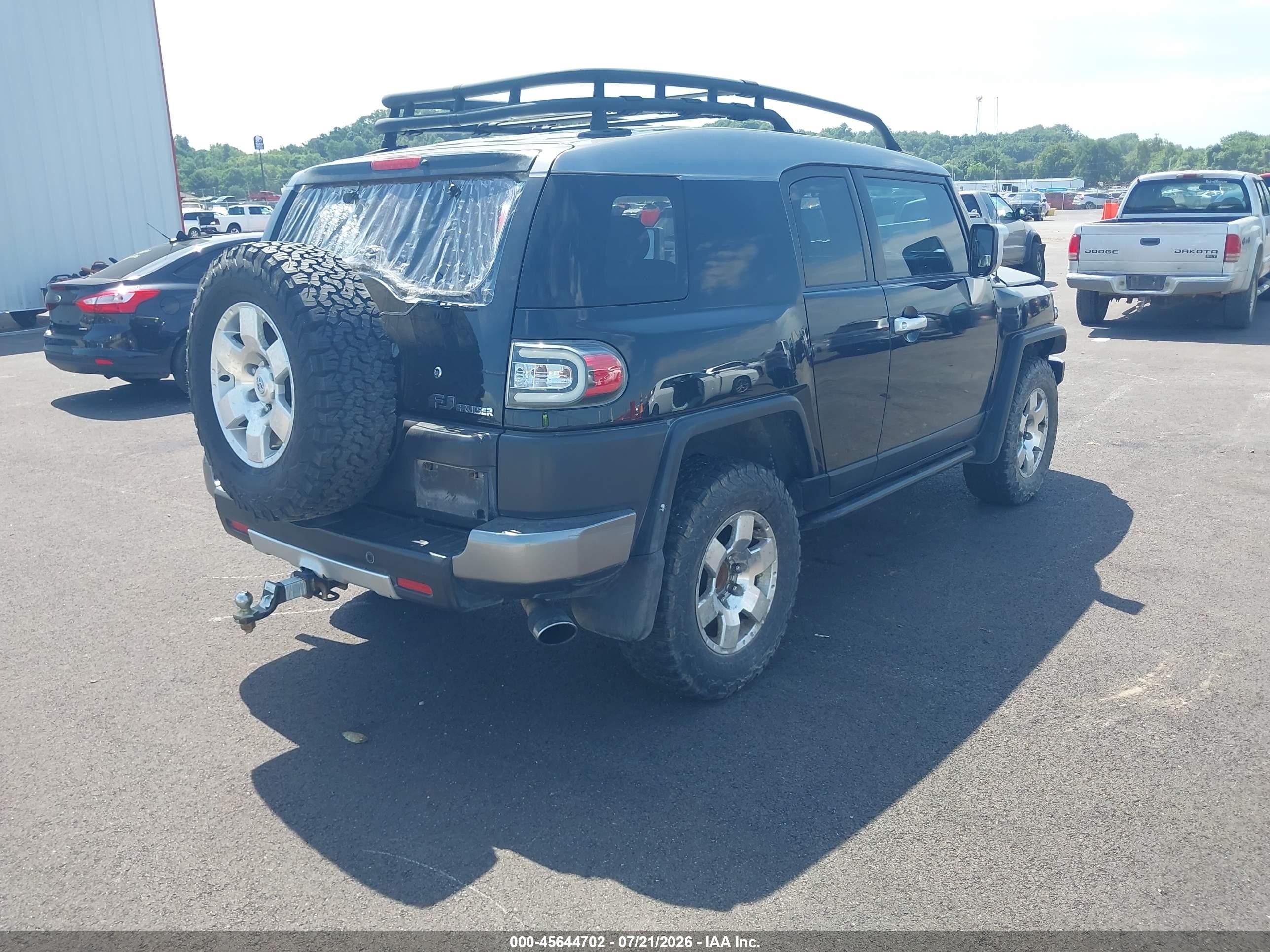 2007 Toyota Fj Cruiser   Black vin: JTEBU11F970069541