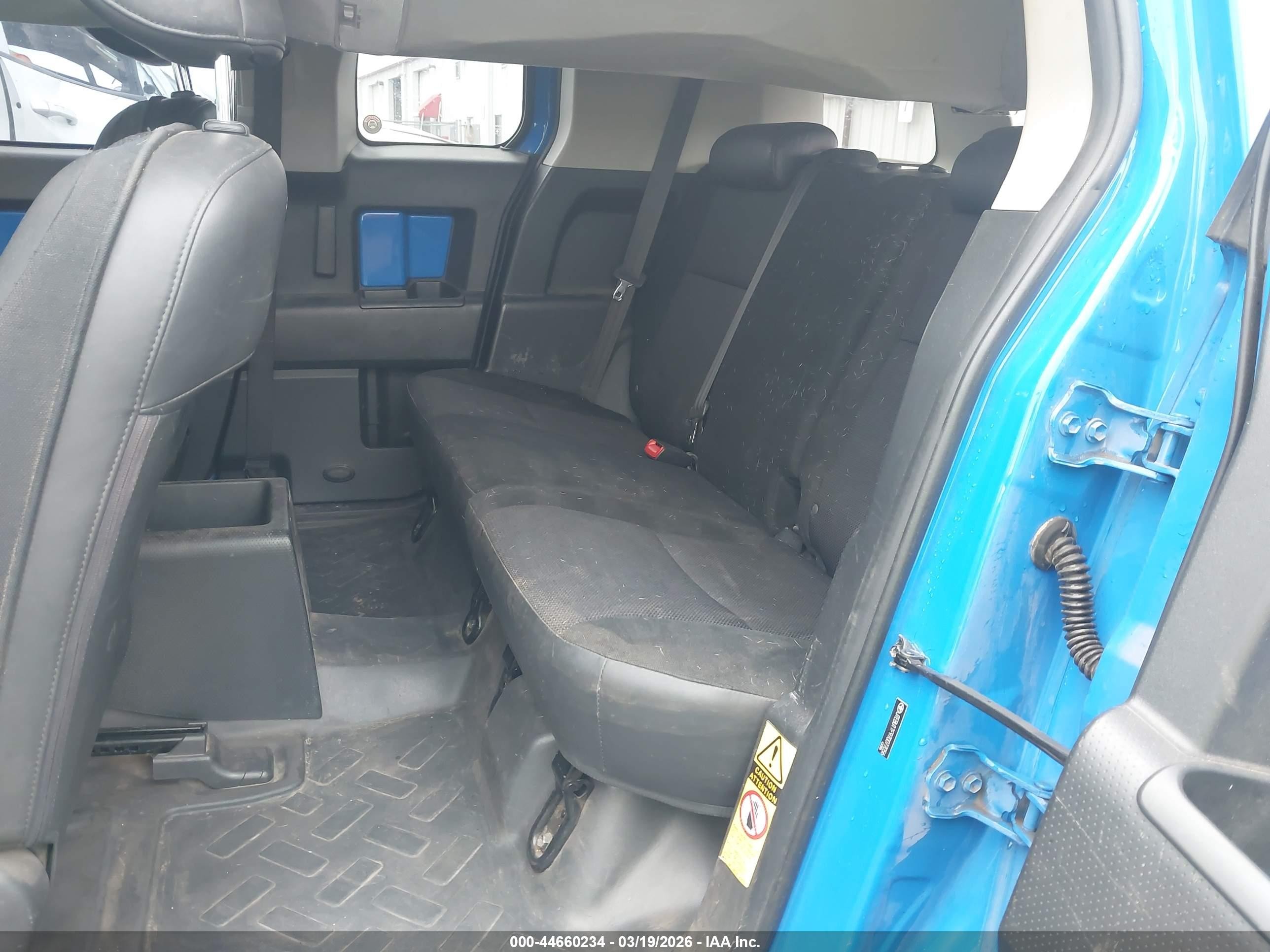 2007 Toyota Fj Cruiser   Синий vin: JTEBU11F970077056