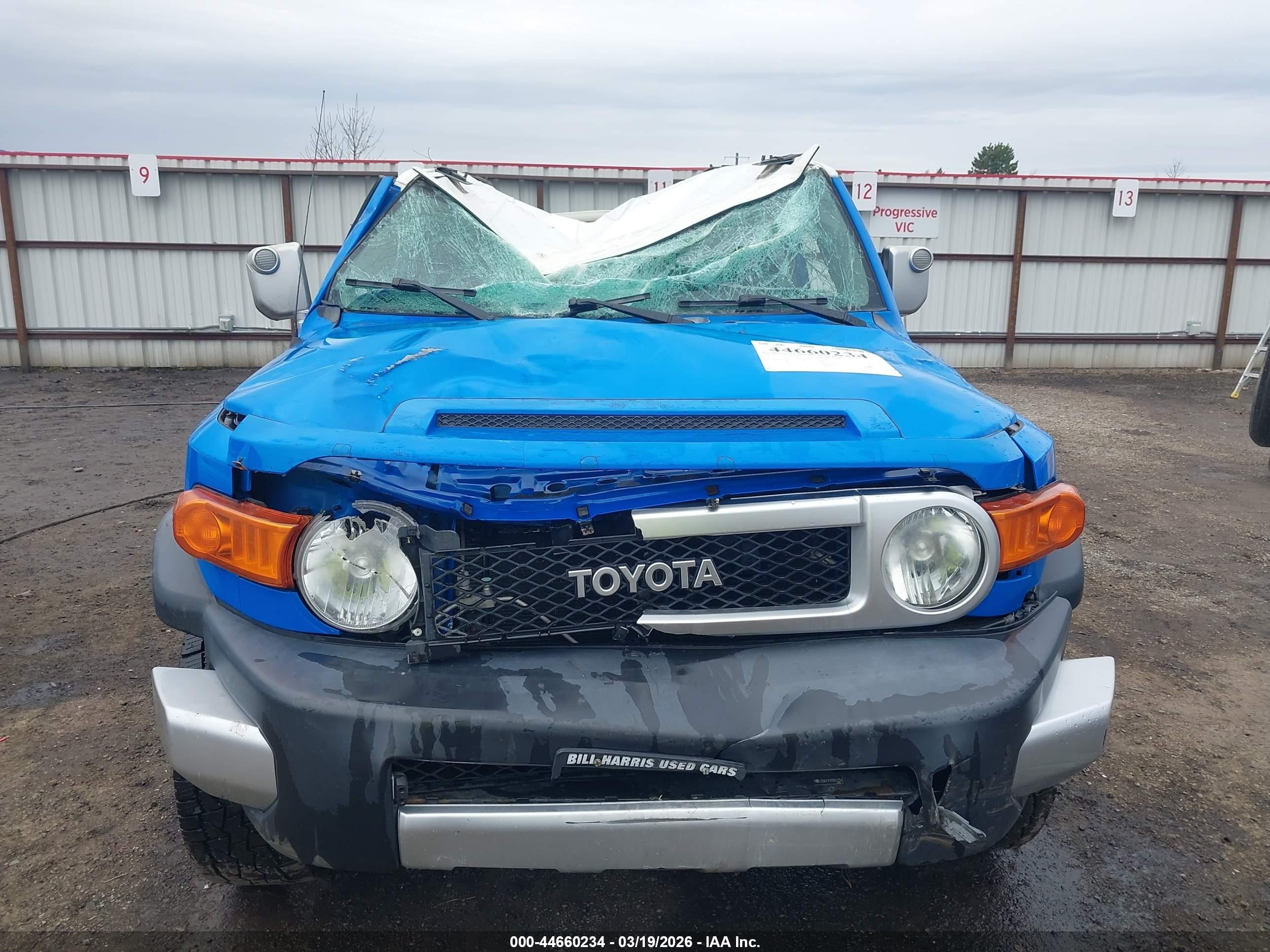 2007 Toyota Fj Cruiser   Синий vin: JTEBU11F970077056