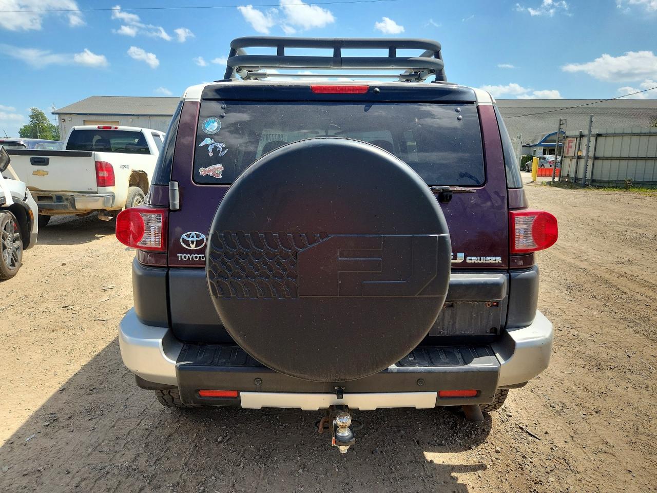 2007 Toyota Fj Cruiser Base Burgundy vin: JTEBU11F970078045