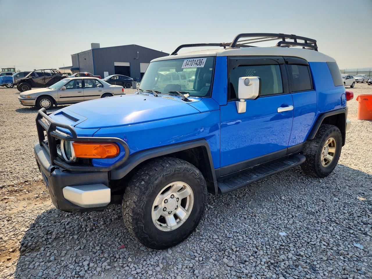 2008 Toyota Fj Cruiser Base Blue vin: JTEBU11F98K023486