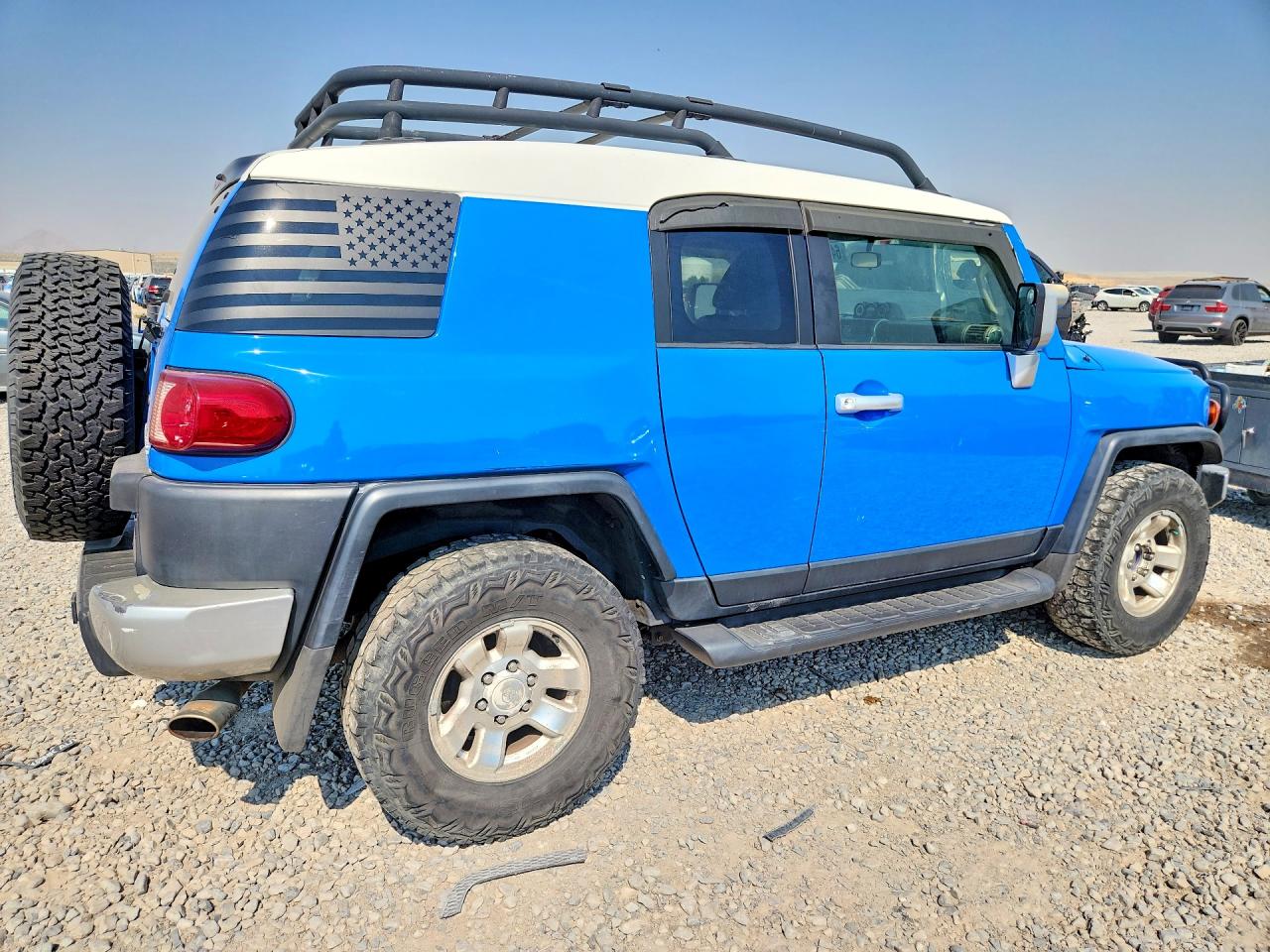 2008 Toyota Fj Cruiser Base Blue vin: JTEBU11F98K023486