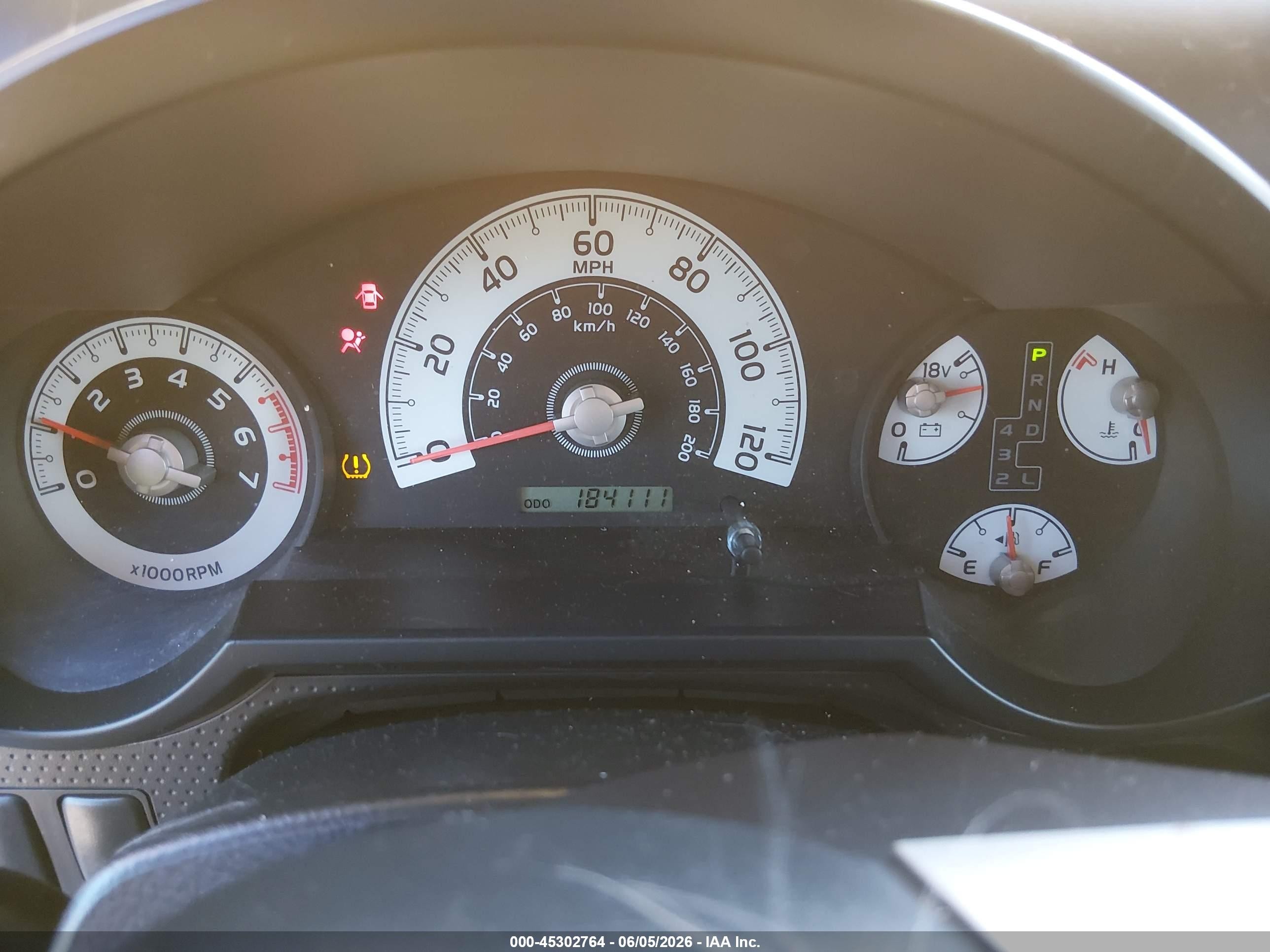 2008 Toyota Fj Cruiser   Желтый vin: JTEBU11F98K038411
