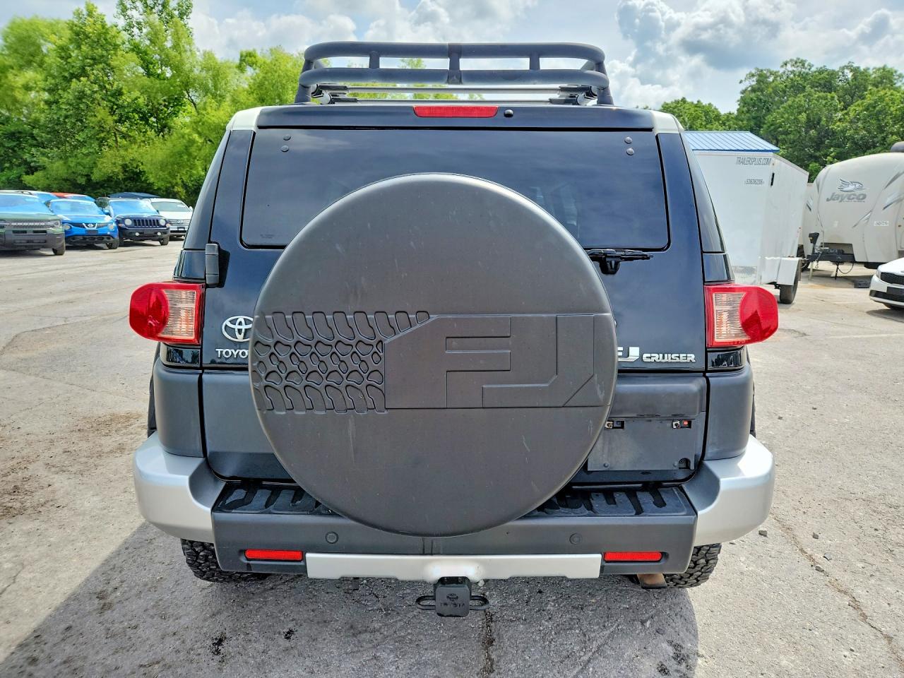 2008 Toyota Fj Cruiser Base Black vin: JTEBU11F98K052907