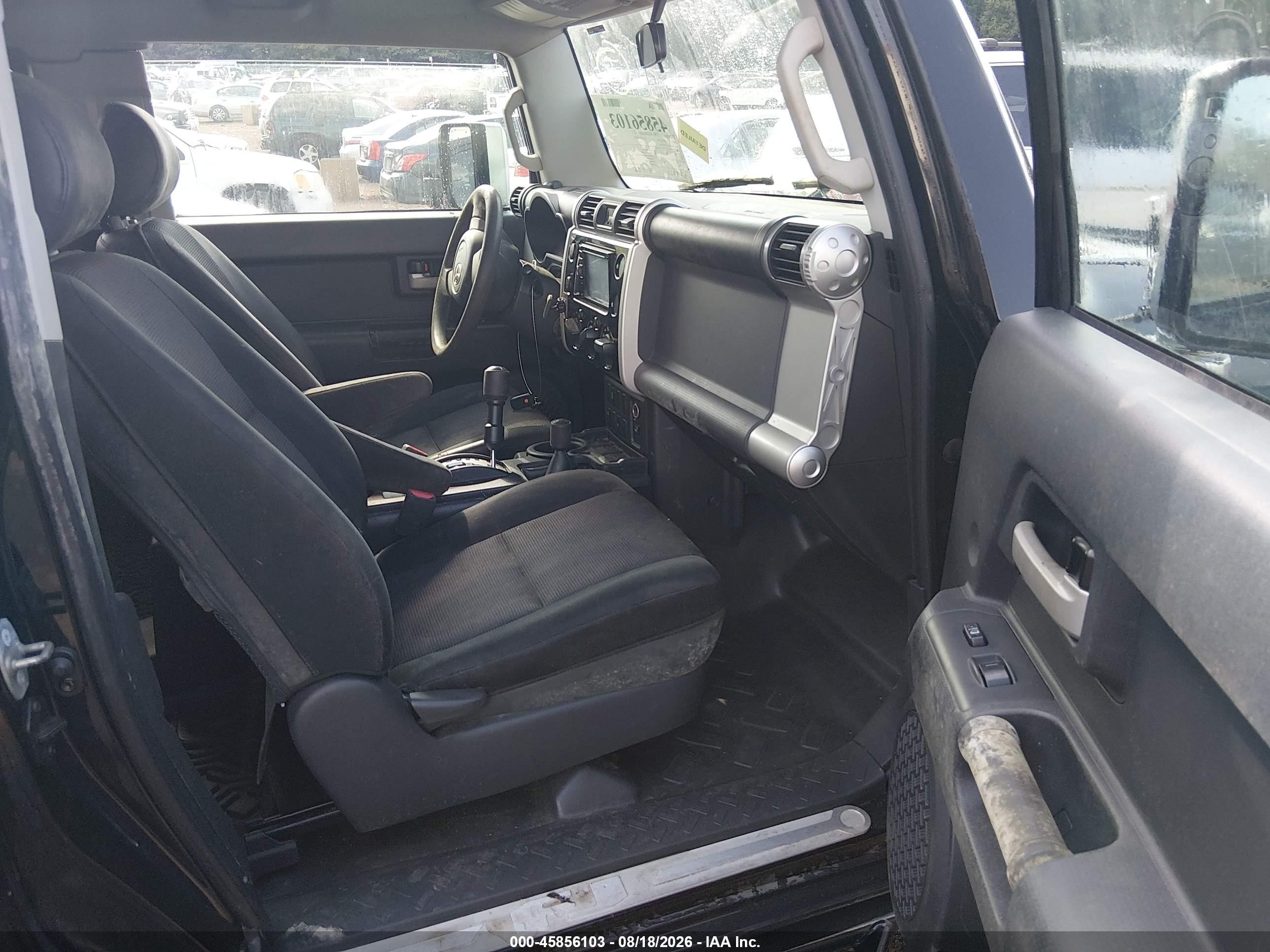 2007 Toyota Fj Cruiser   Black vin: JTEBU11FX70020414