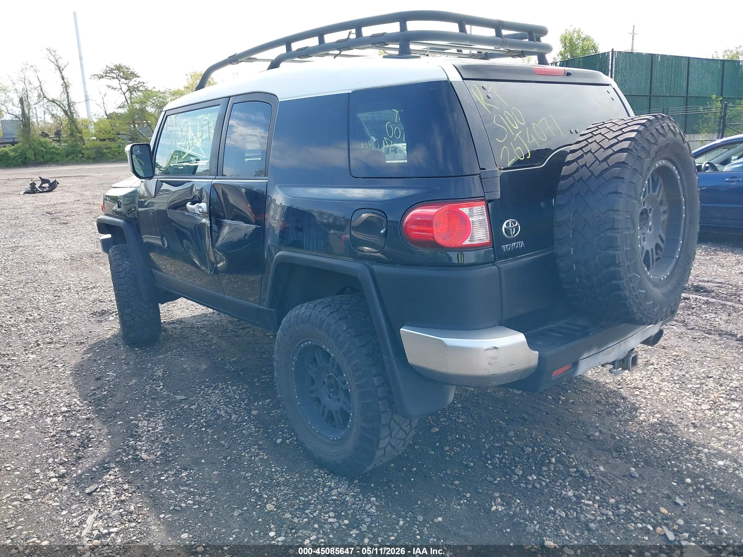 2007 Toyota Fj Cruiser   Black vin: JTEBU11FX70066177