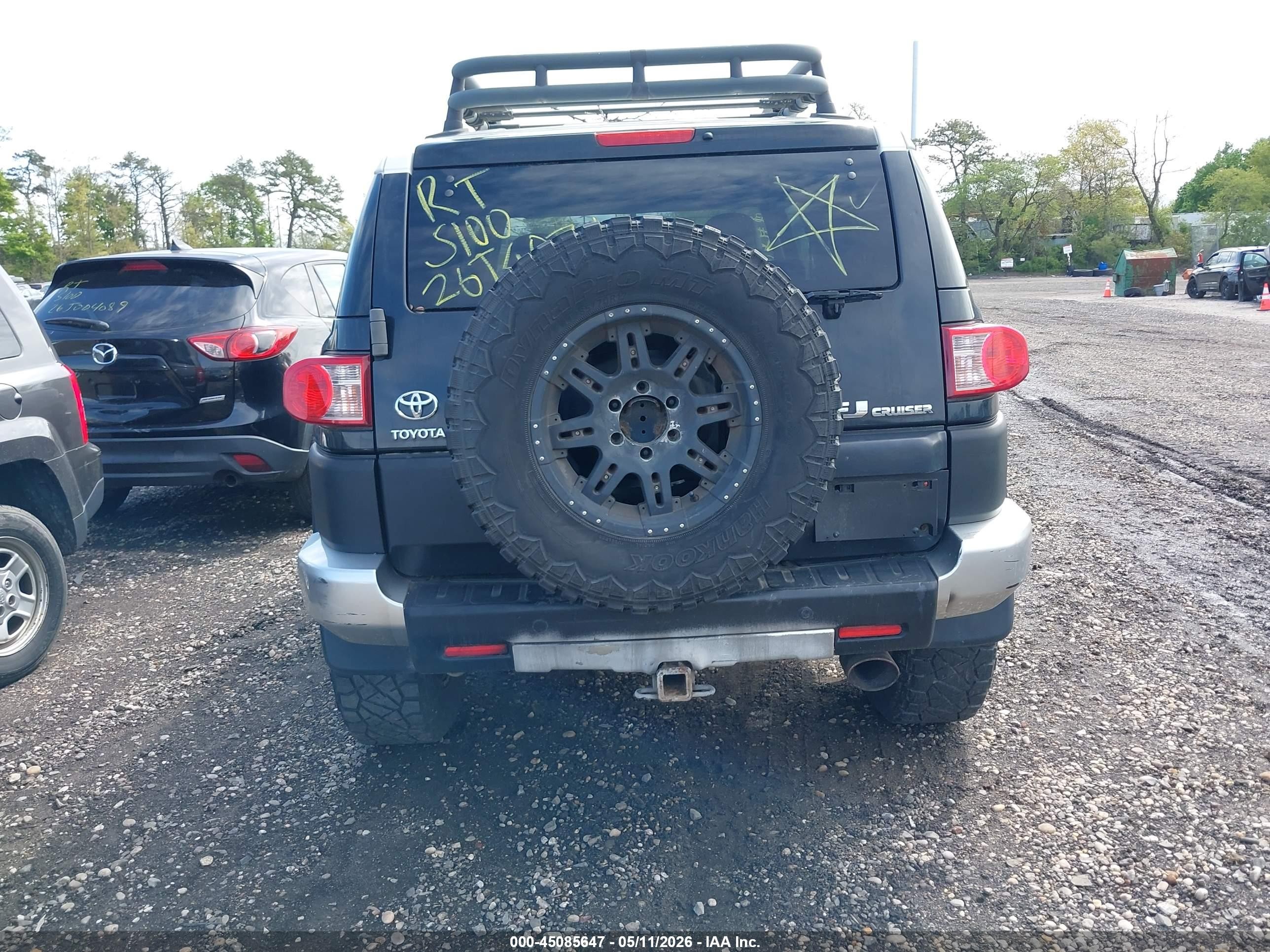 2007 Toyota Fj Cruiser   Black vin: JTEBU11FX70066177