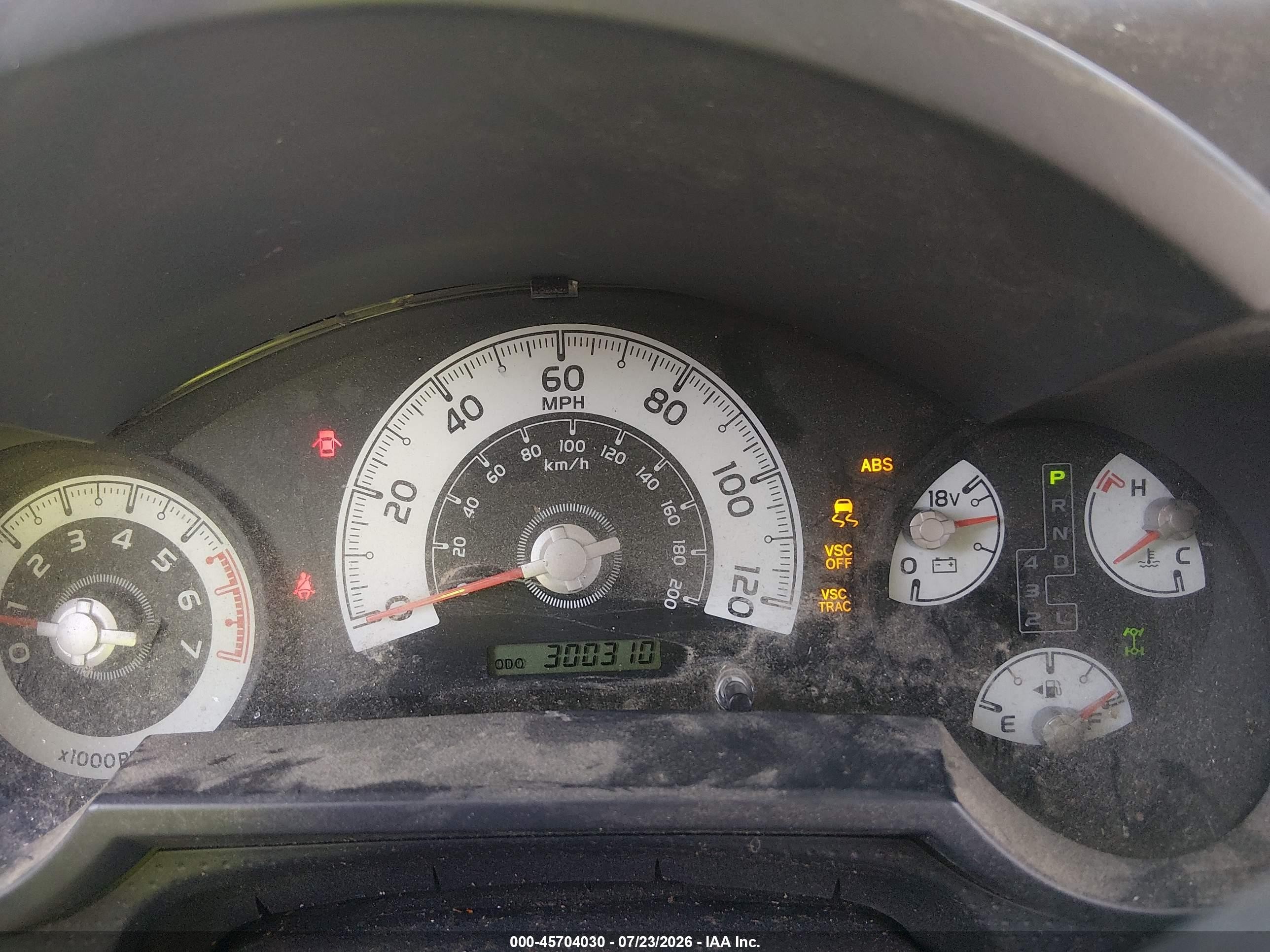 2007 Toyota Fj Cruiser   Silver vin: JTEBU11FX70088793