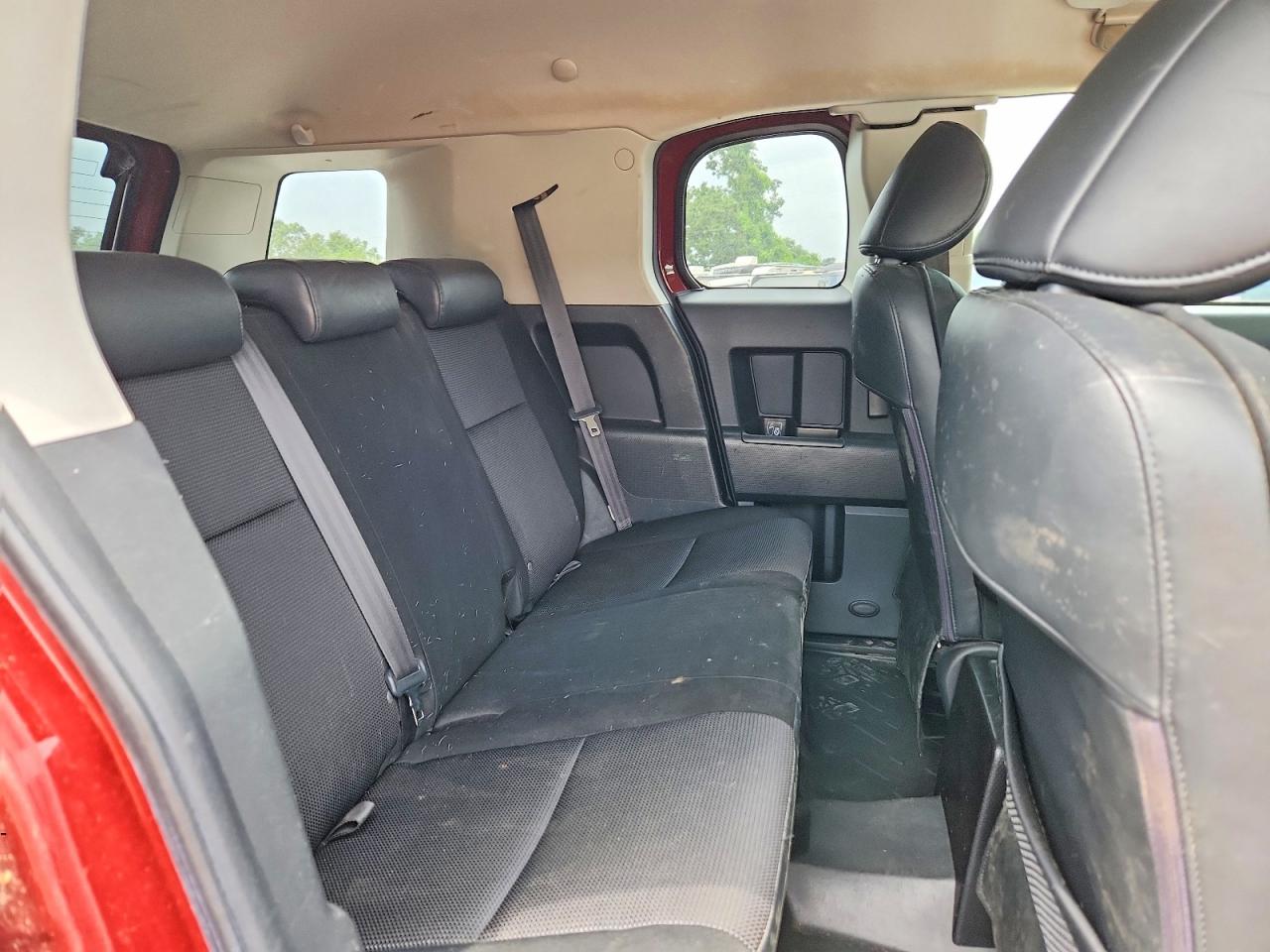 2008 Toyota Fj Cruiser Base Burgundy vin: JTEBU11FX8K011041