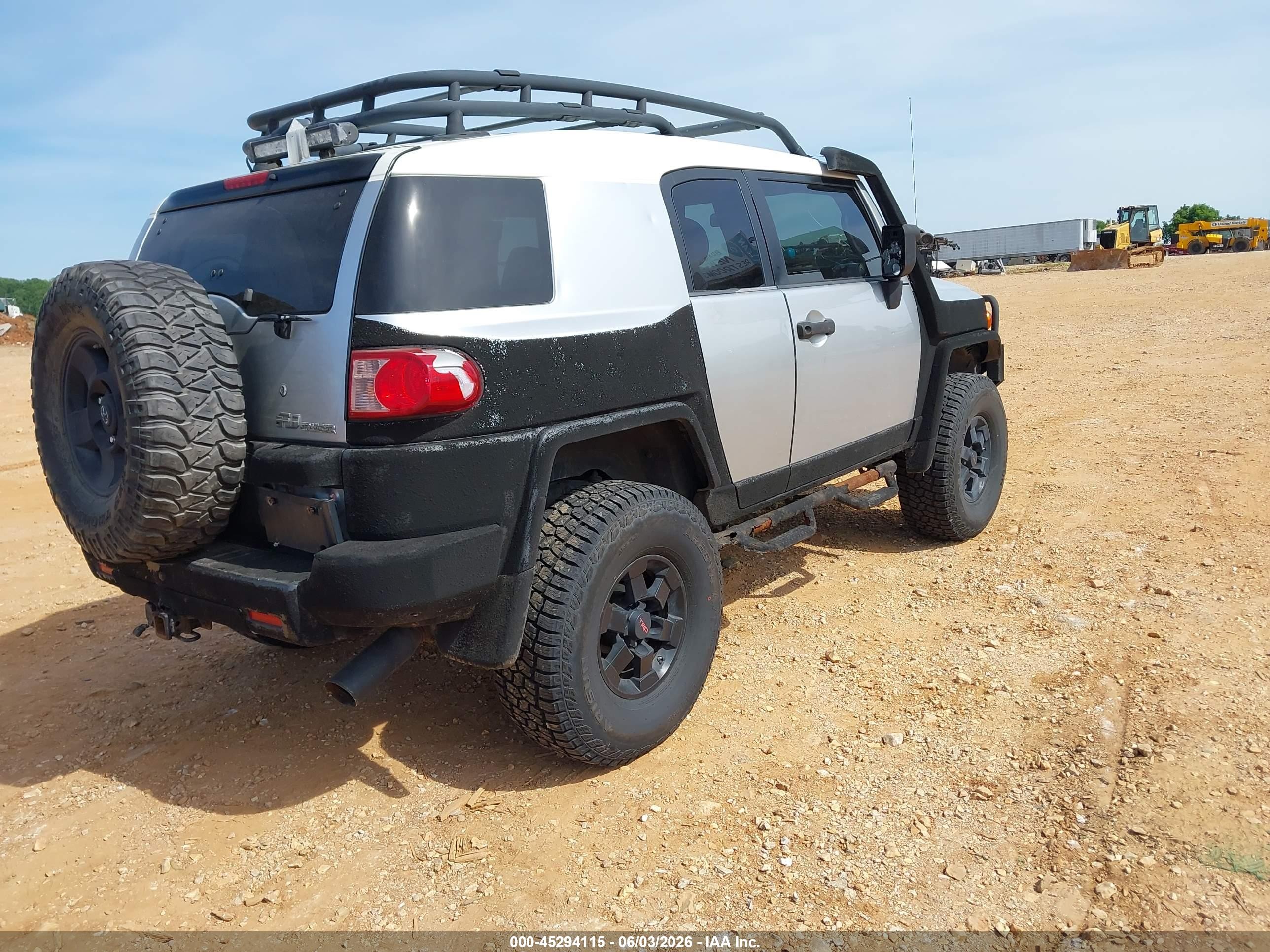 2008 Toyota Fj Cruiser   Серый vin: JTEBU11FX8K027479