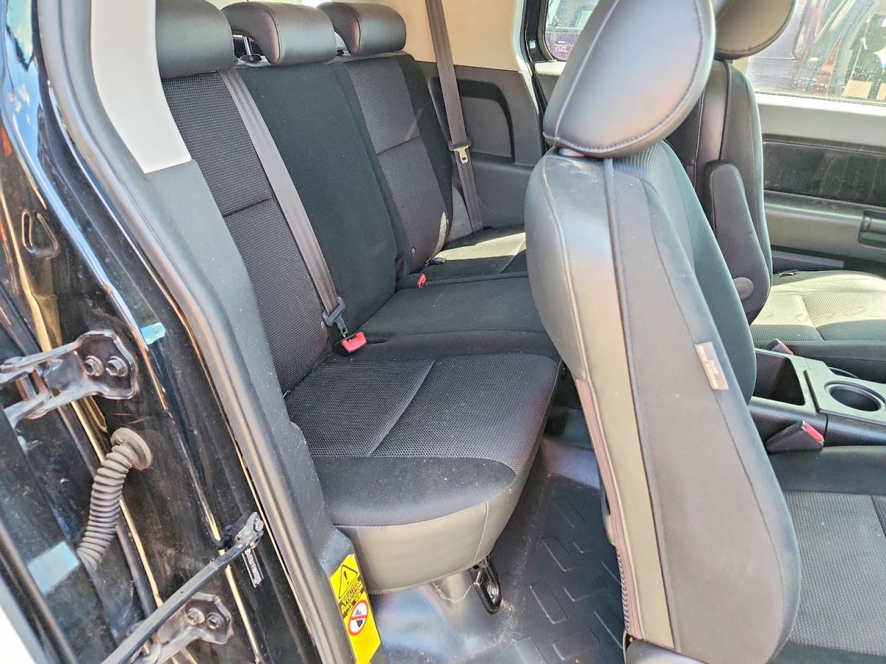2008 Toyota Fj Cruiser Base Black vin: JTEBU11FX8K032925