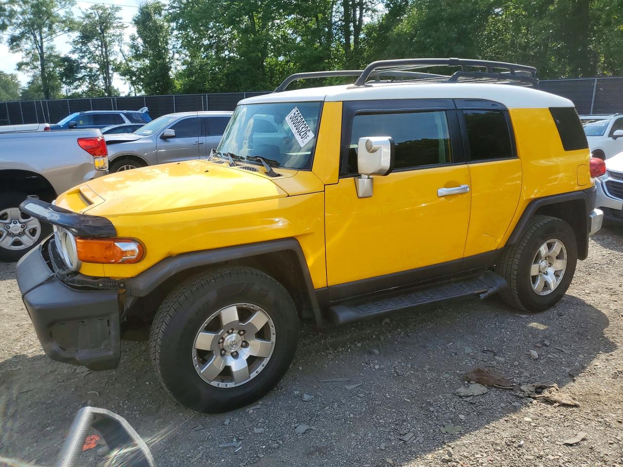 2008 Toyota Fj Cruiser Base Yellow vin: JTEBU11FX8K049790