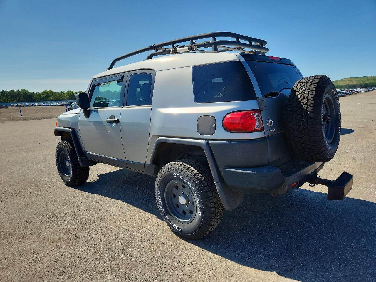 2009 Toyota Fj Cruiser Base Silver vin: JTEBU11FX9K069474
