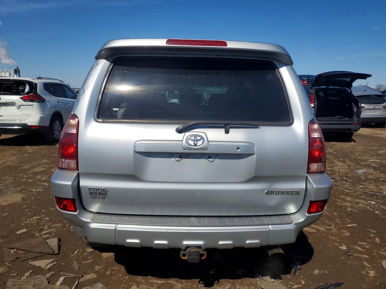 2004 Toyota 4runner Sr5 Silver vin: JTEBU14R040024716