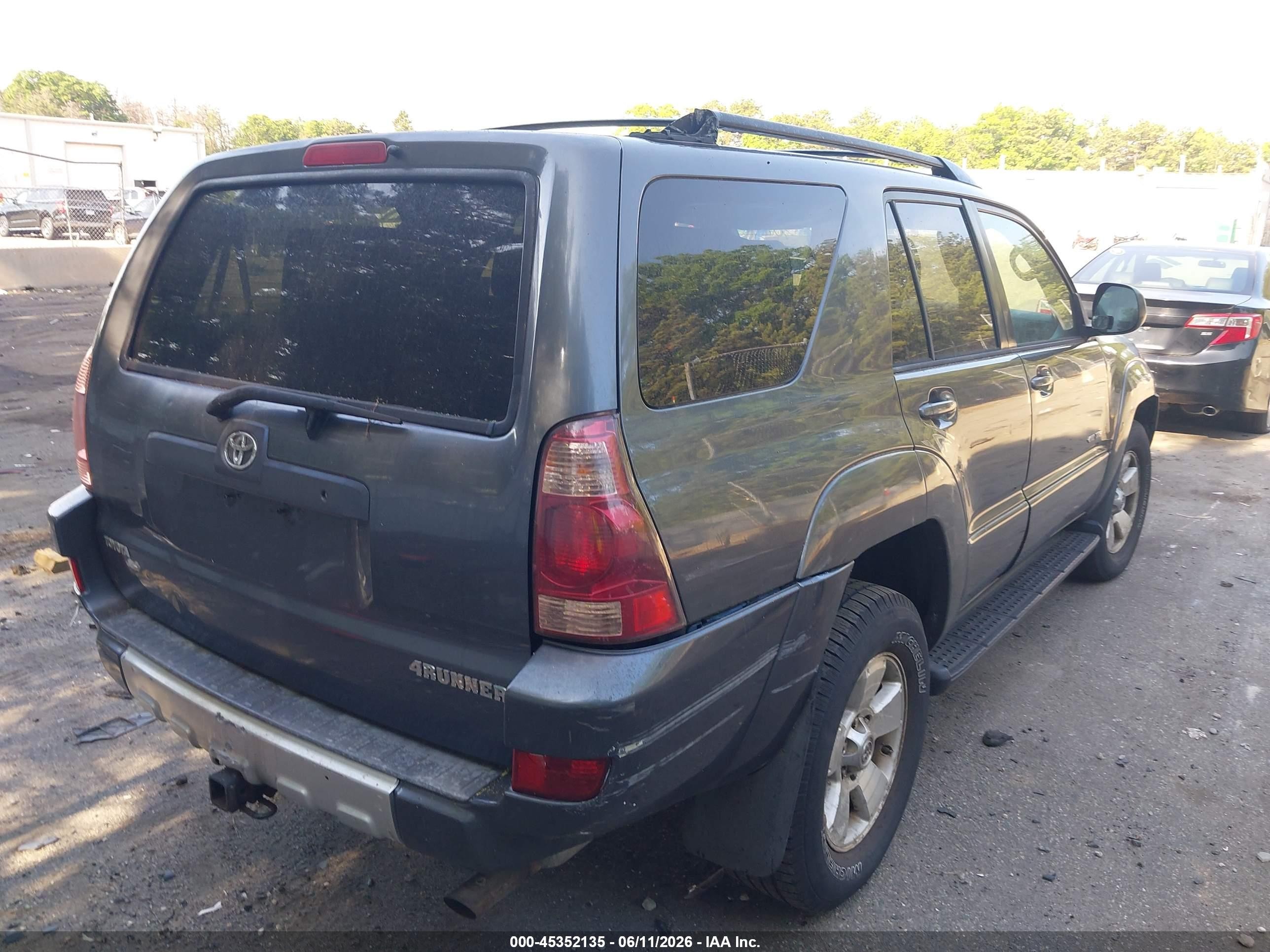 2004 Toyota 4runner Sr5 V6 Gray vin: JTEBU14R040052998