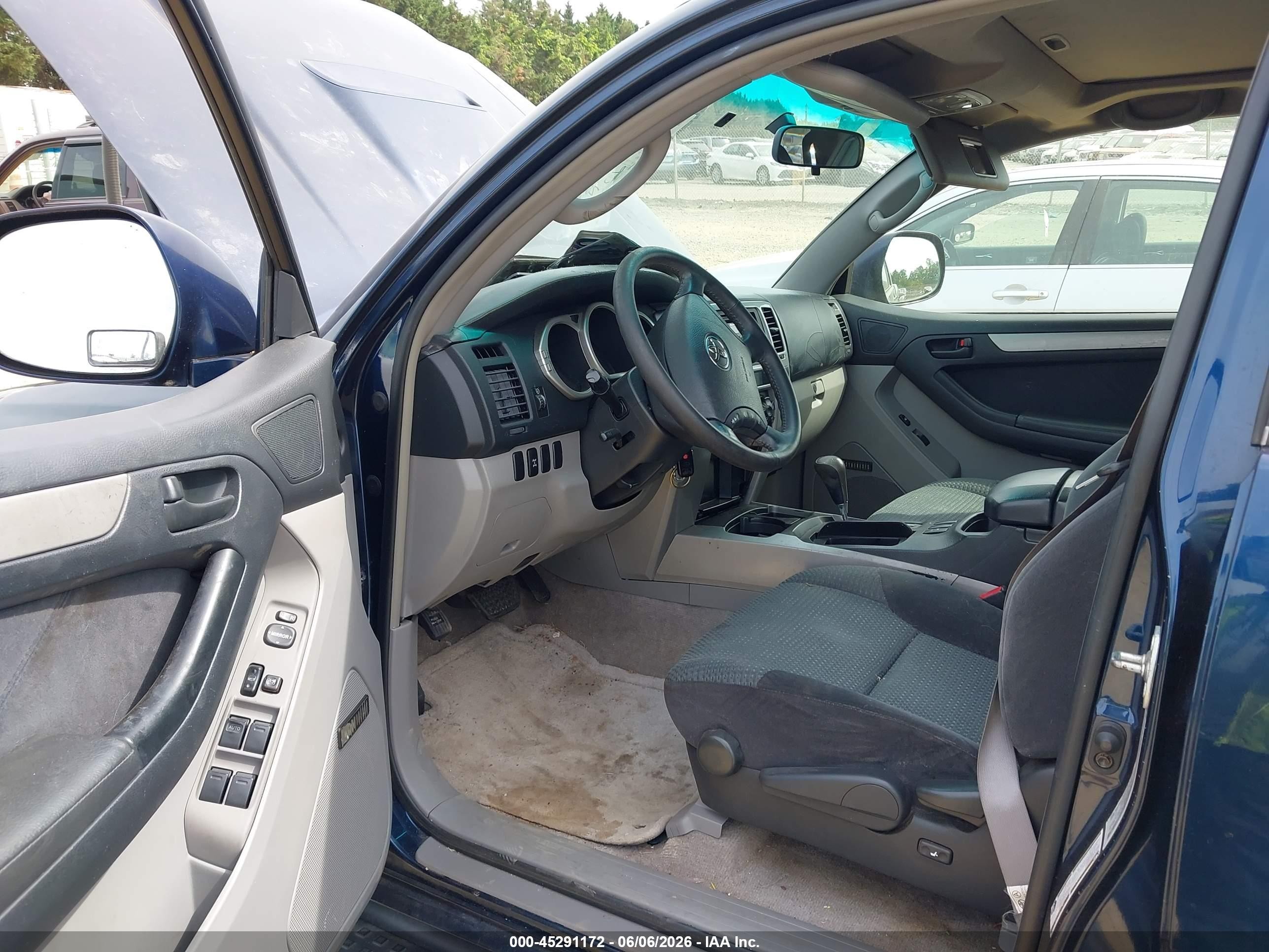 2004 Toyota 4runner Sr5 Sport V6 Blue vin: JTEBU14R048022708