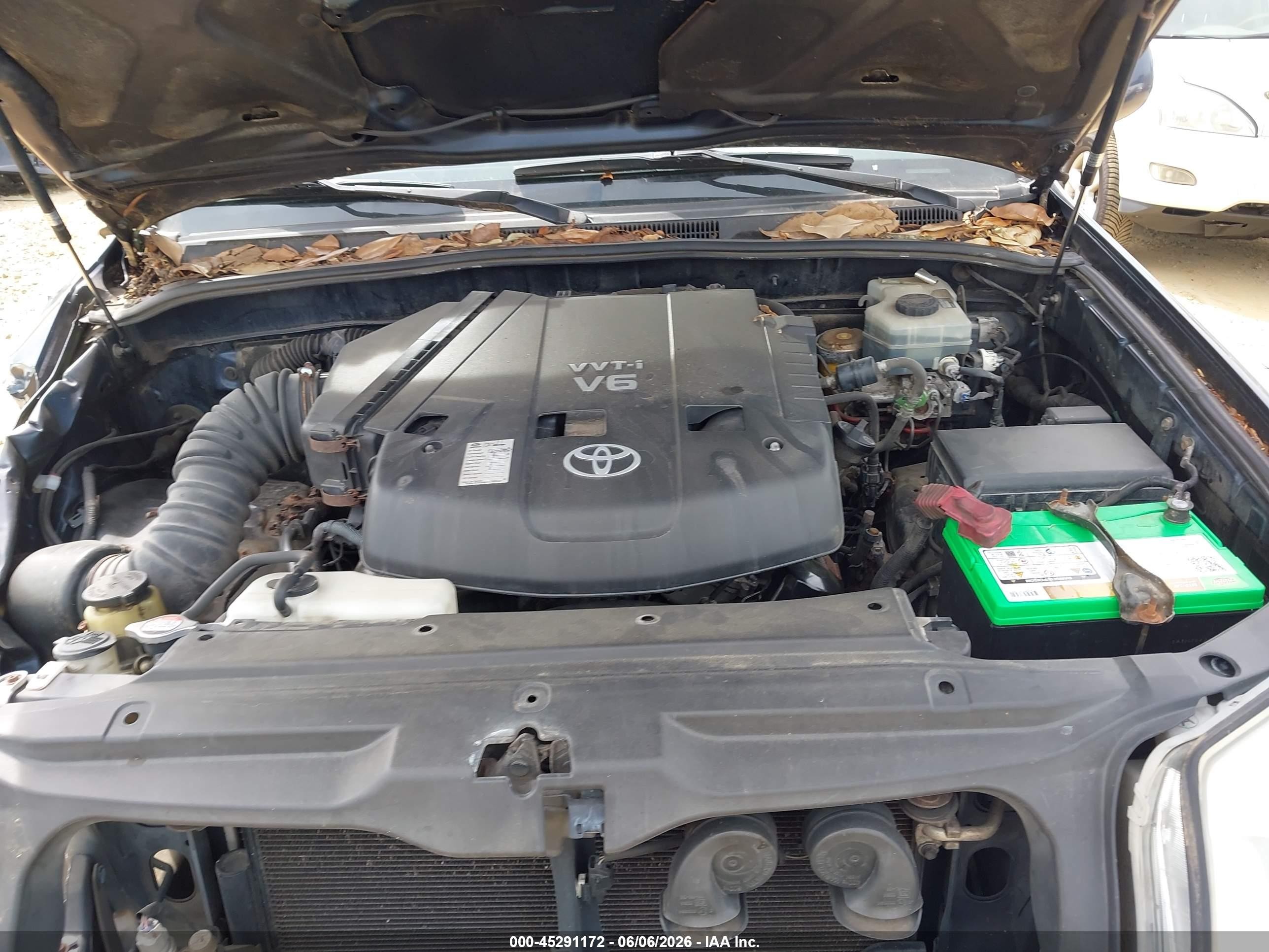 2004 Toyota 4runner Sr5 Sport V6 Blue vin: JTEBU14R048022708