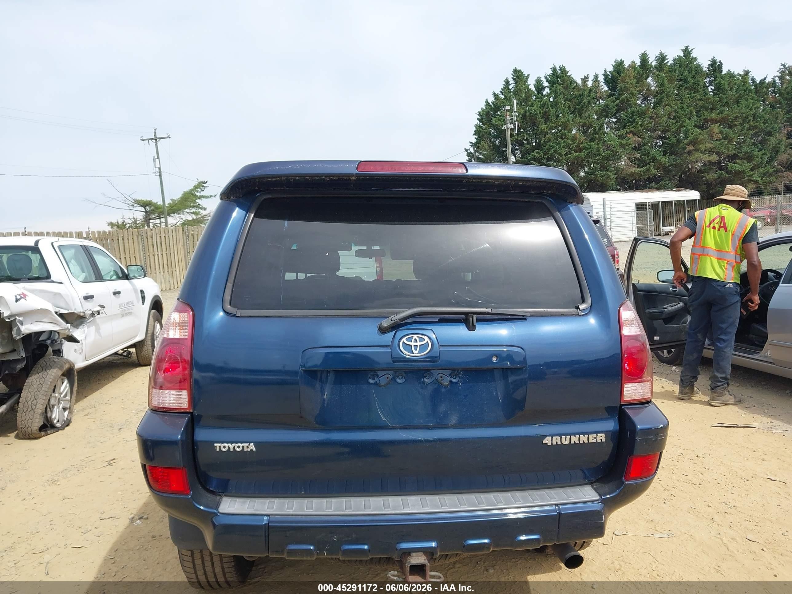 2004 Toyota 4runner Sr5 Sport V6 Blue vin: JTEBU14R048022708