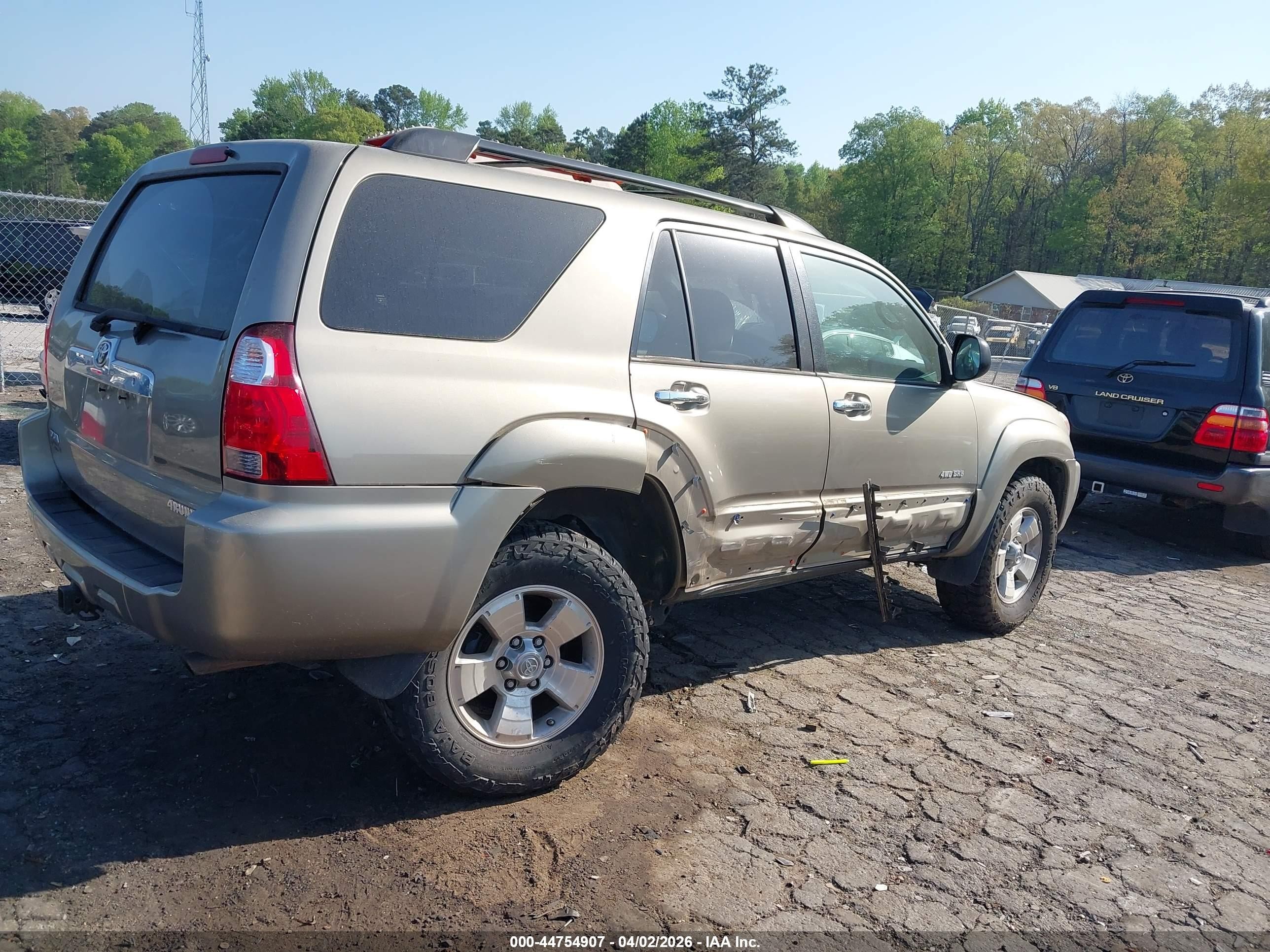 2006 Toyota 4runner Sr5 V6 Tan vin: JTEBU14R060099015