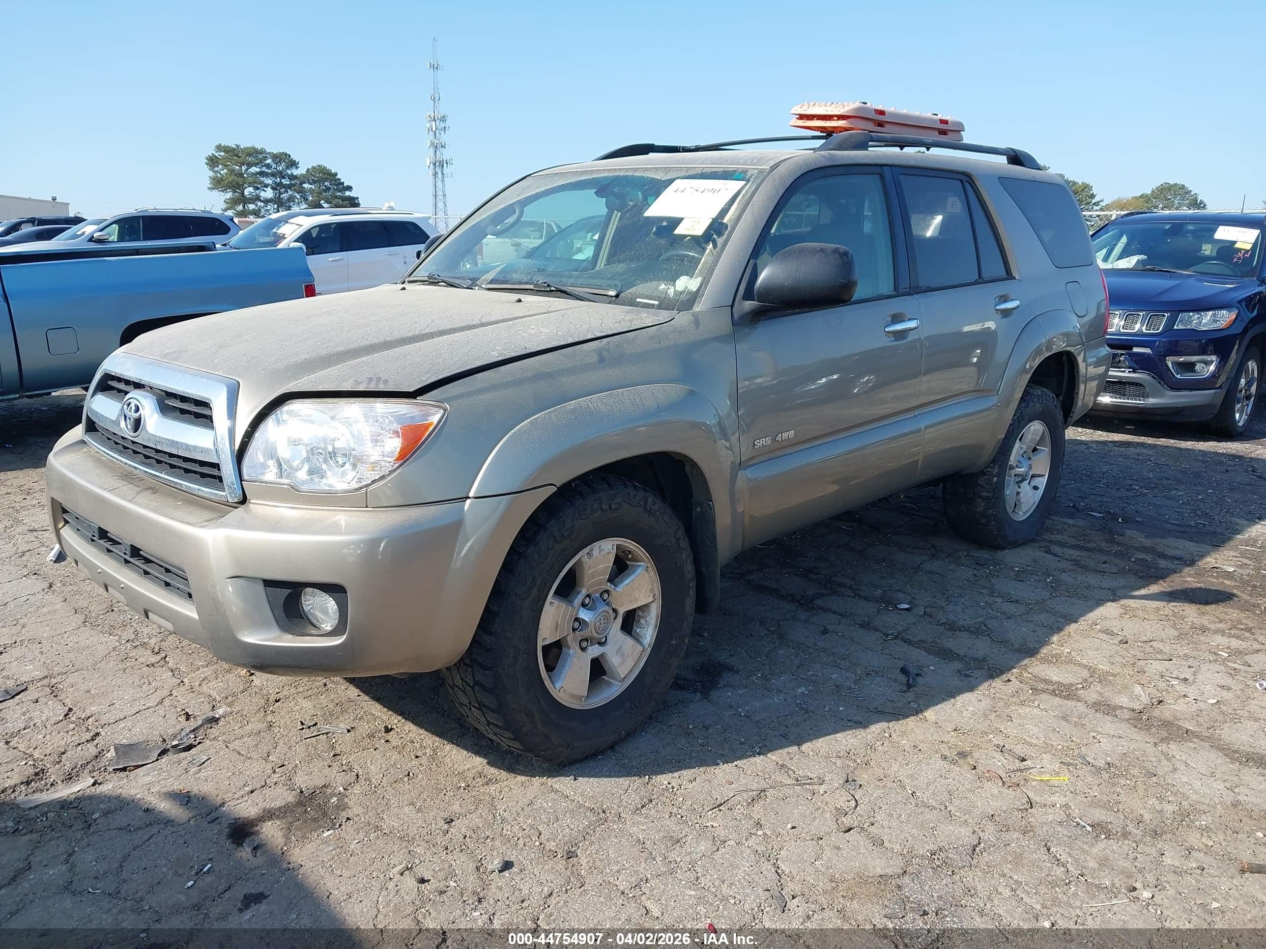 2006 Toyota 4runner Sr5 V6 Tan vin: JTEBU14R060099015