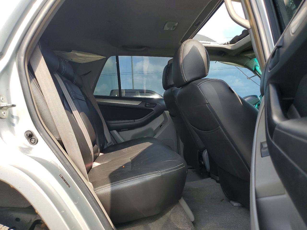2007 Toyota 4runner Sr5 Silver vin: JTEBU14R078106970