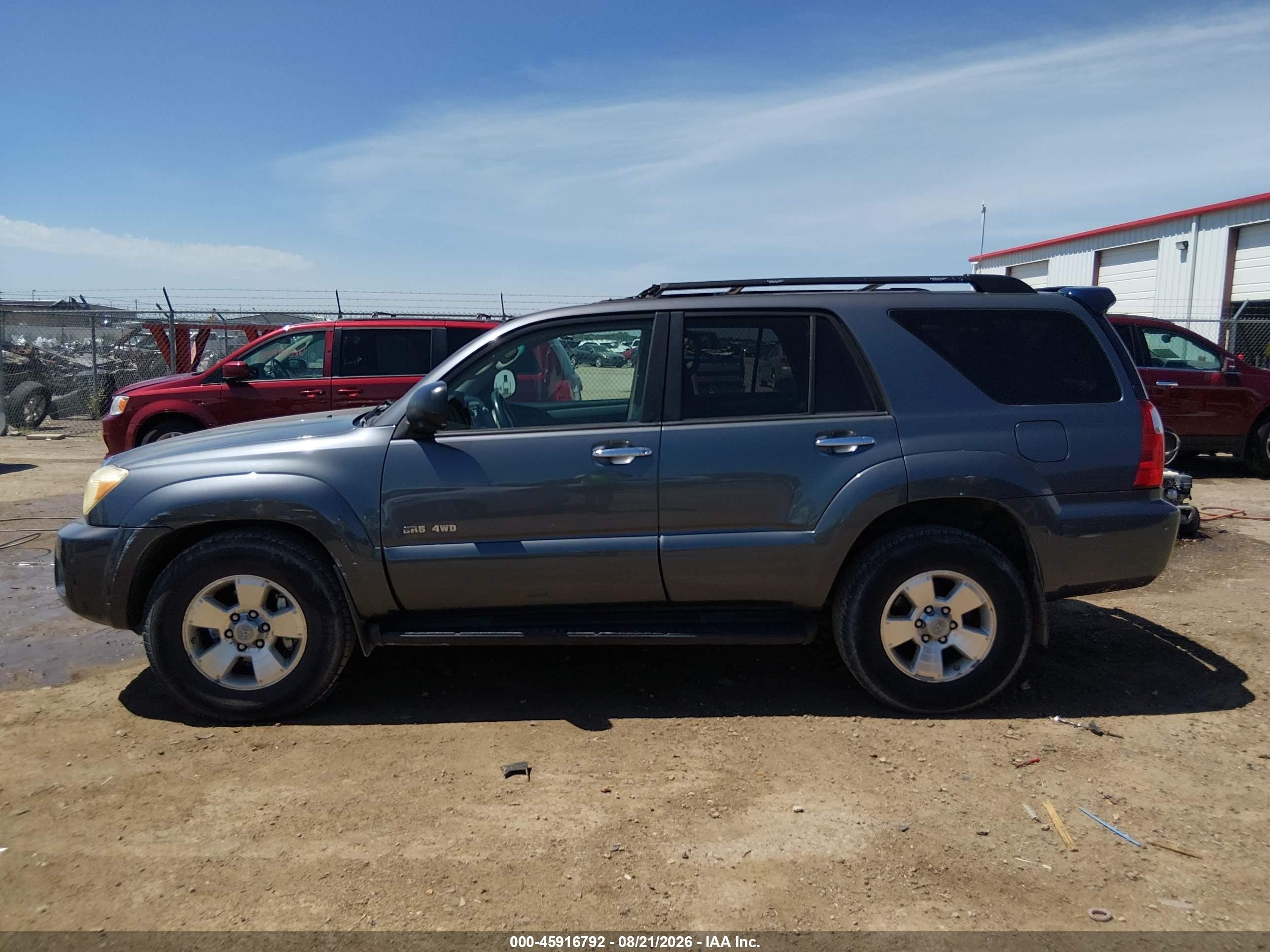 2008 Toyota 4runner Sr5 V6 Gray vin: JTEBU14R08K004556