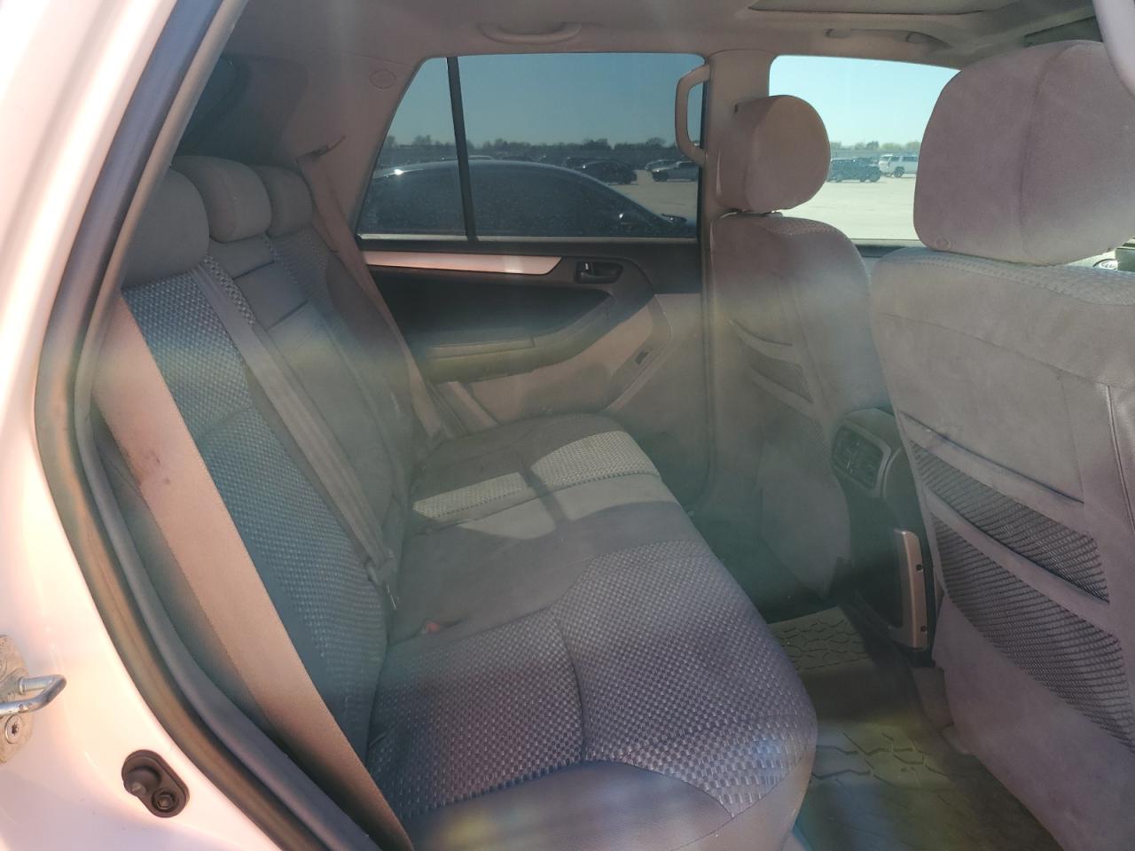 2008 Toyota 4runner Sr5 White vin: JTEBU14R08K014875