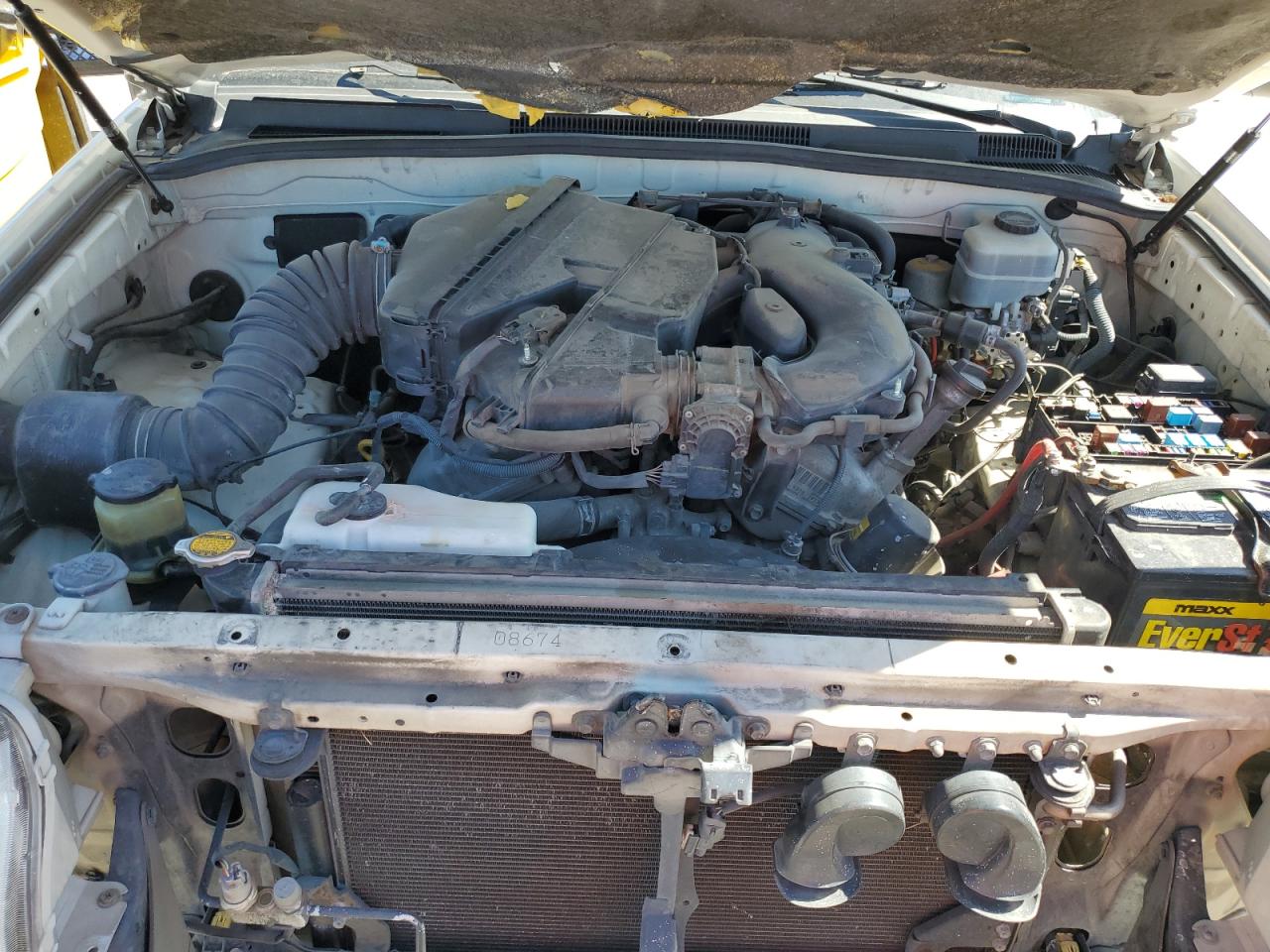 2008 Toyota 4runner Sr5 White vin: JTEBU14R08K014875