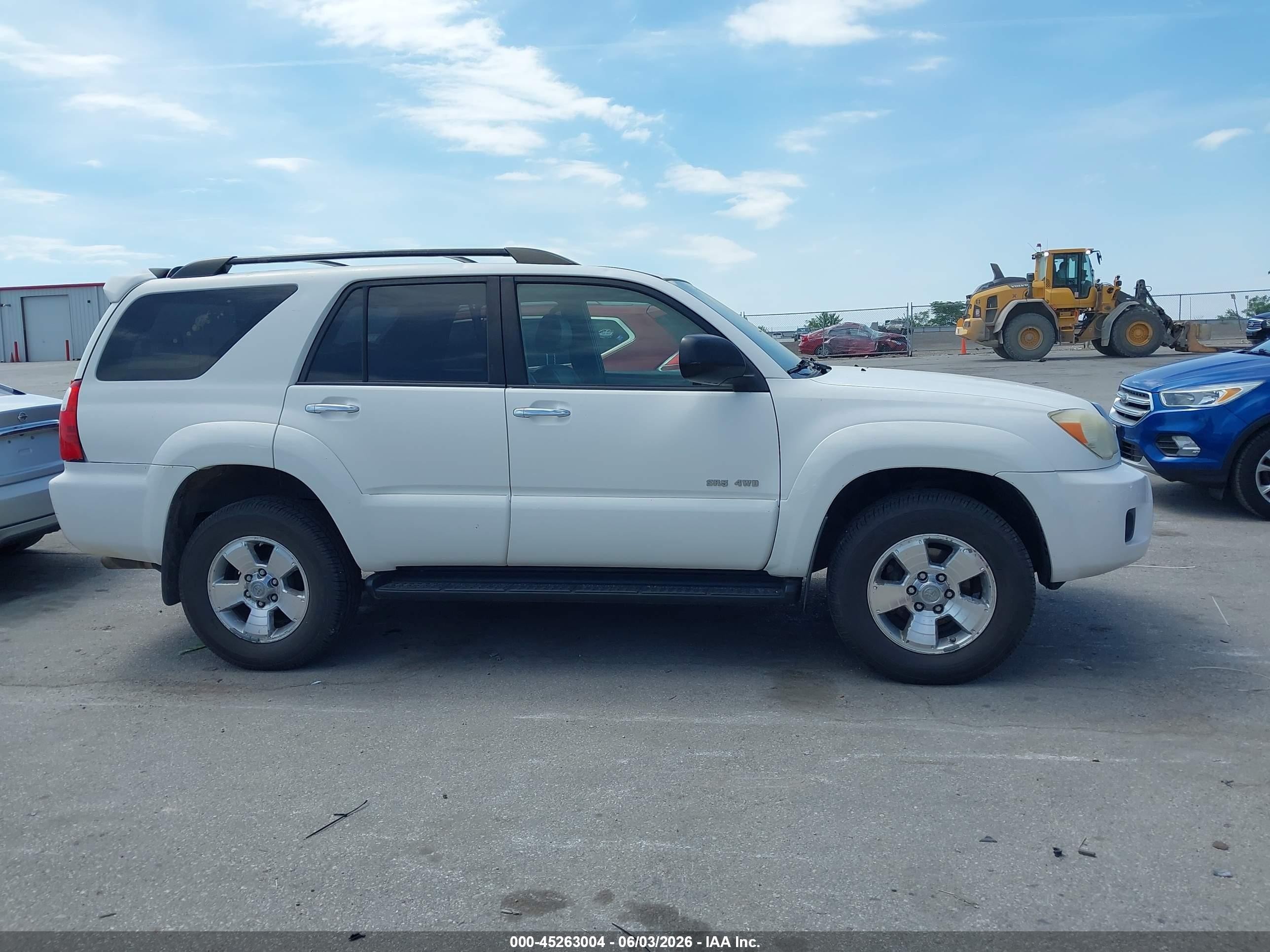 2008 Toyota 4runner Sr5 V6 Белый vin: JTEBU14R08K021583