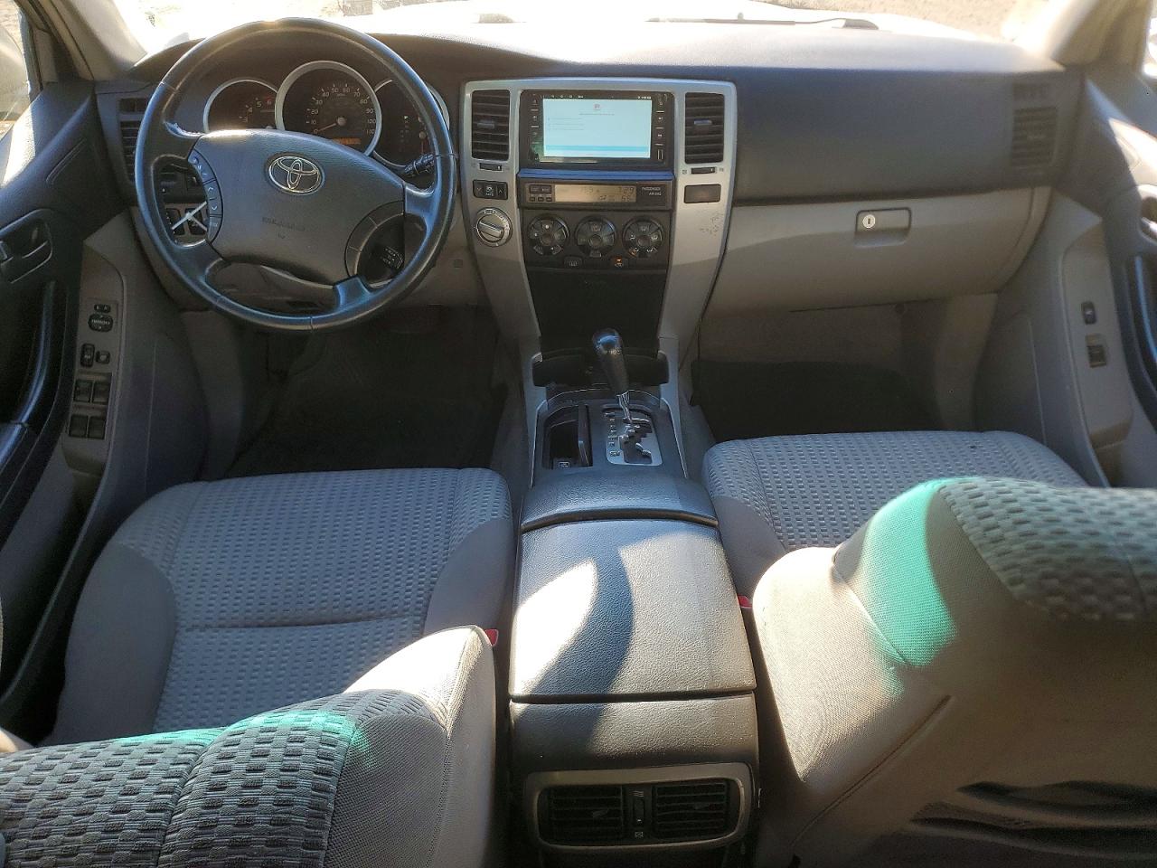 2008 Toyota 4runner Sr5 Silver vin: JTEBU14R08K029098