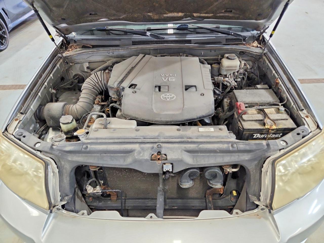 2009 Toyota 4runner Sr5 Silver vin: JTEBU14R09K038742