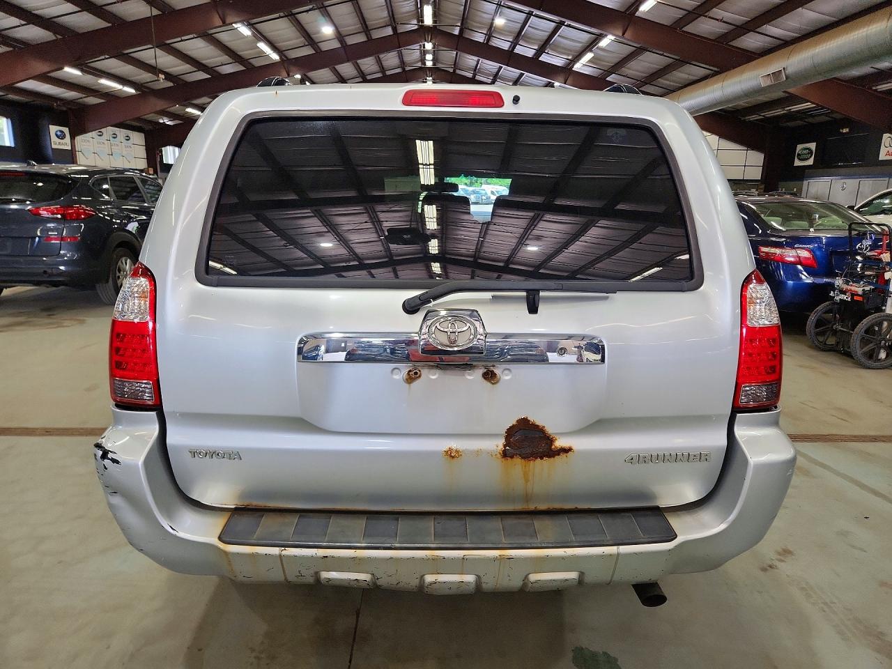 2009 Toyota 4runner Sr5 Silver vin: JTEBU14R09K038742