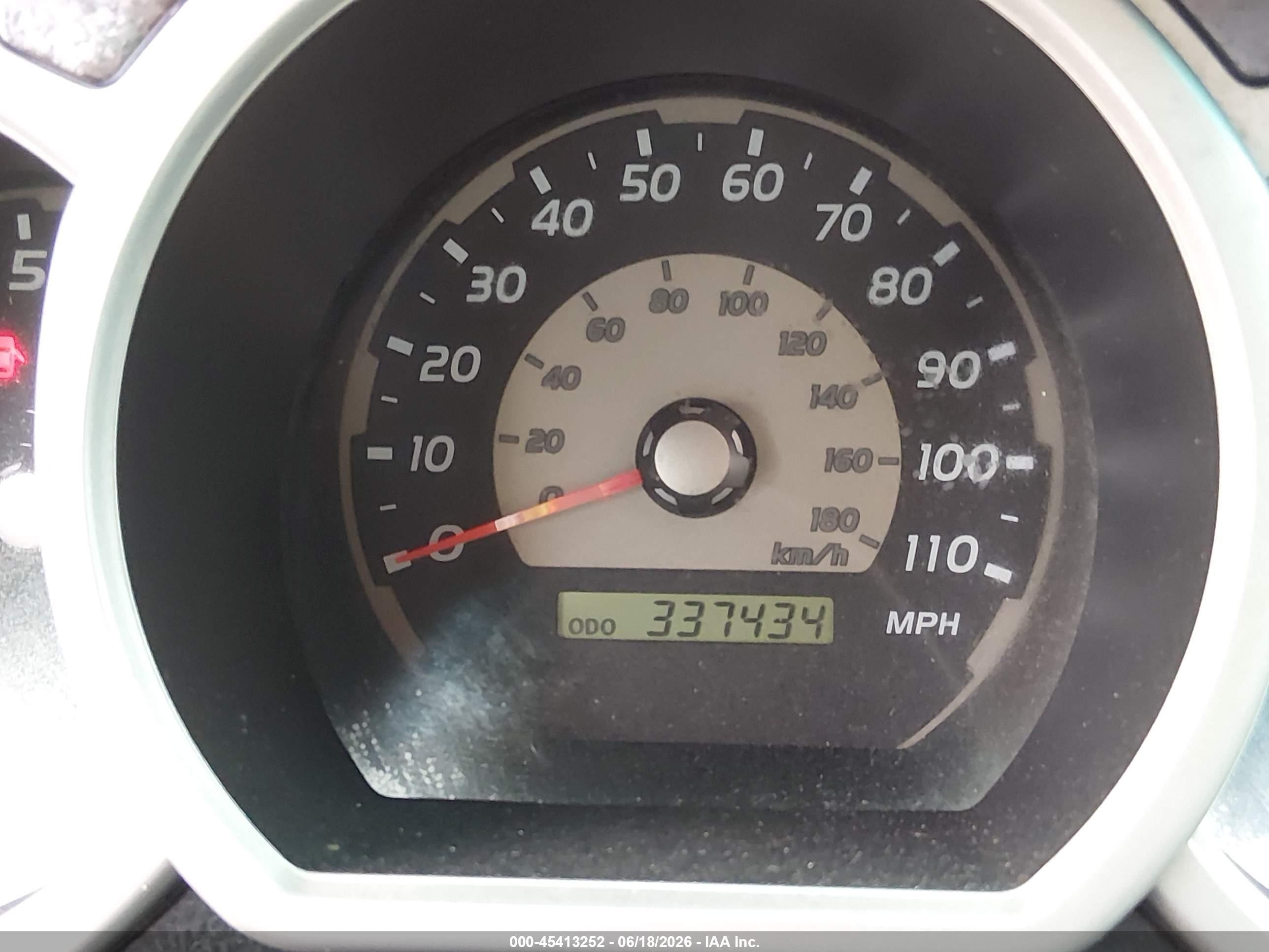 2004 Toyota 4runner Sr5 V6 Gray vin: JTEBU14R140036017