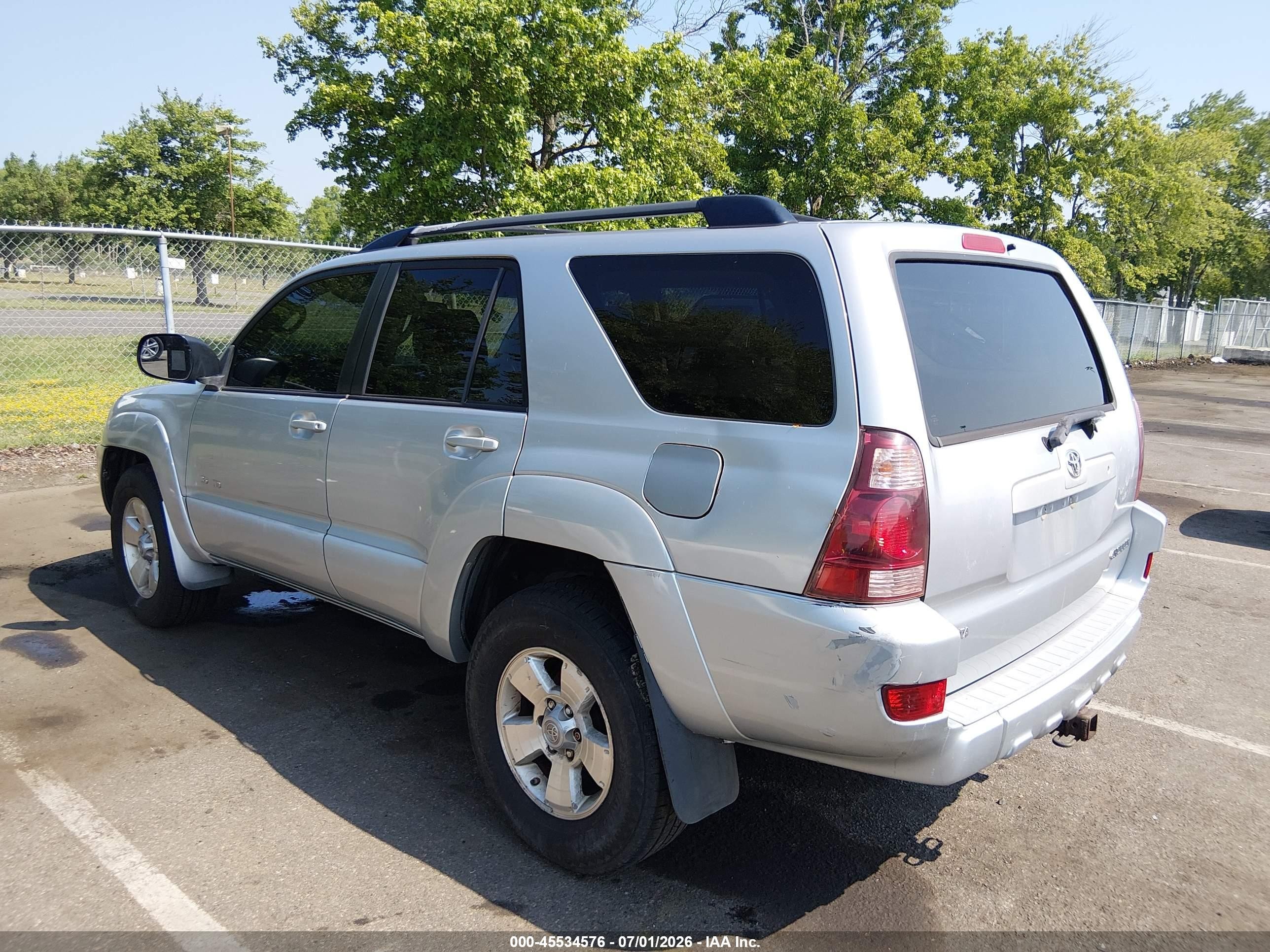 2004 Toyota 4runner Sr5 V6 Silver vin: JTEBU14R140052234