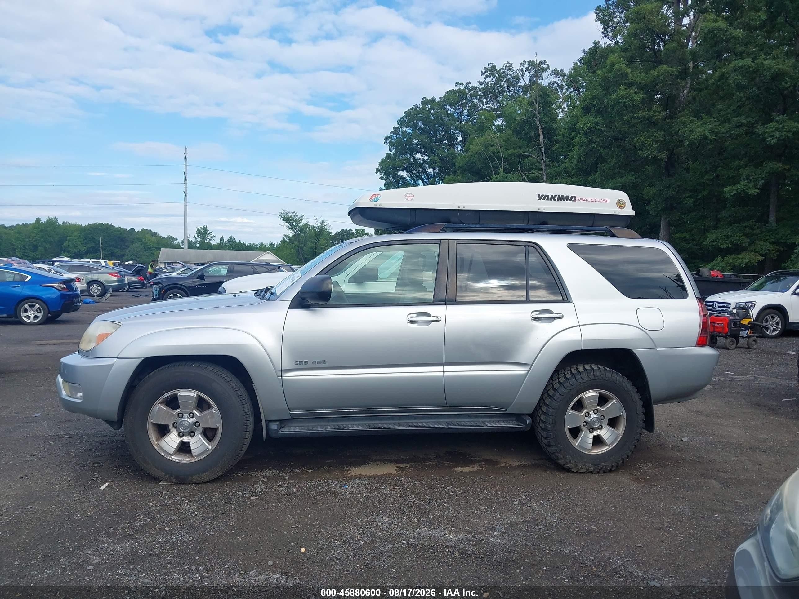 2004 Toyota 4runner Sr5 V6 Silver vin: JTEBU14R148023494