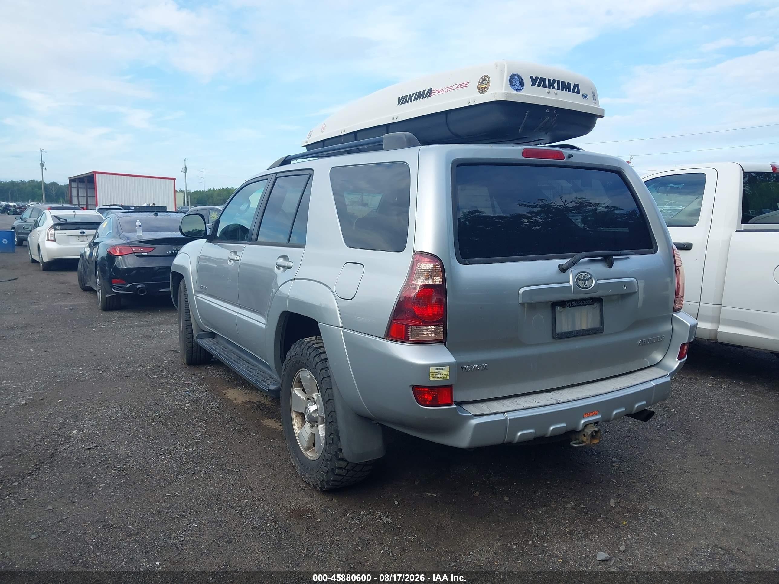 2004 Toyota 4runner Sr5 V6 Silver vin: JTEBU14R148023494