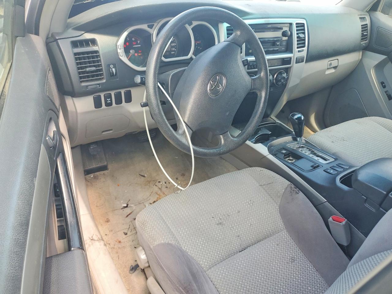 2004 Toyota 4runner Sr5 Silver vin: JTEBU14R148025195