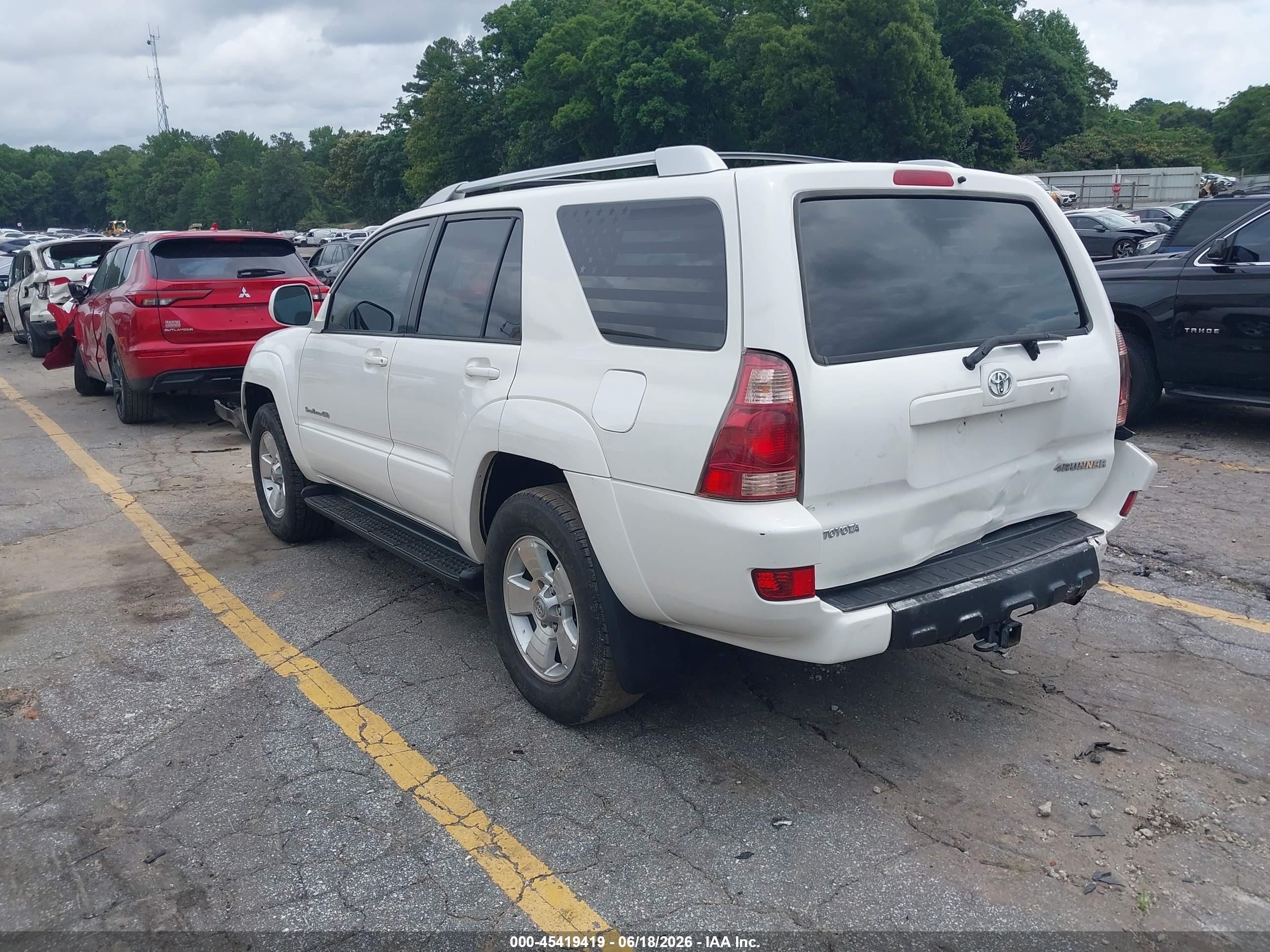 2005 Toyota 4runner Sr5 Sport V6 White vin: JTEBU14R150062652