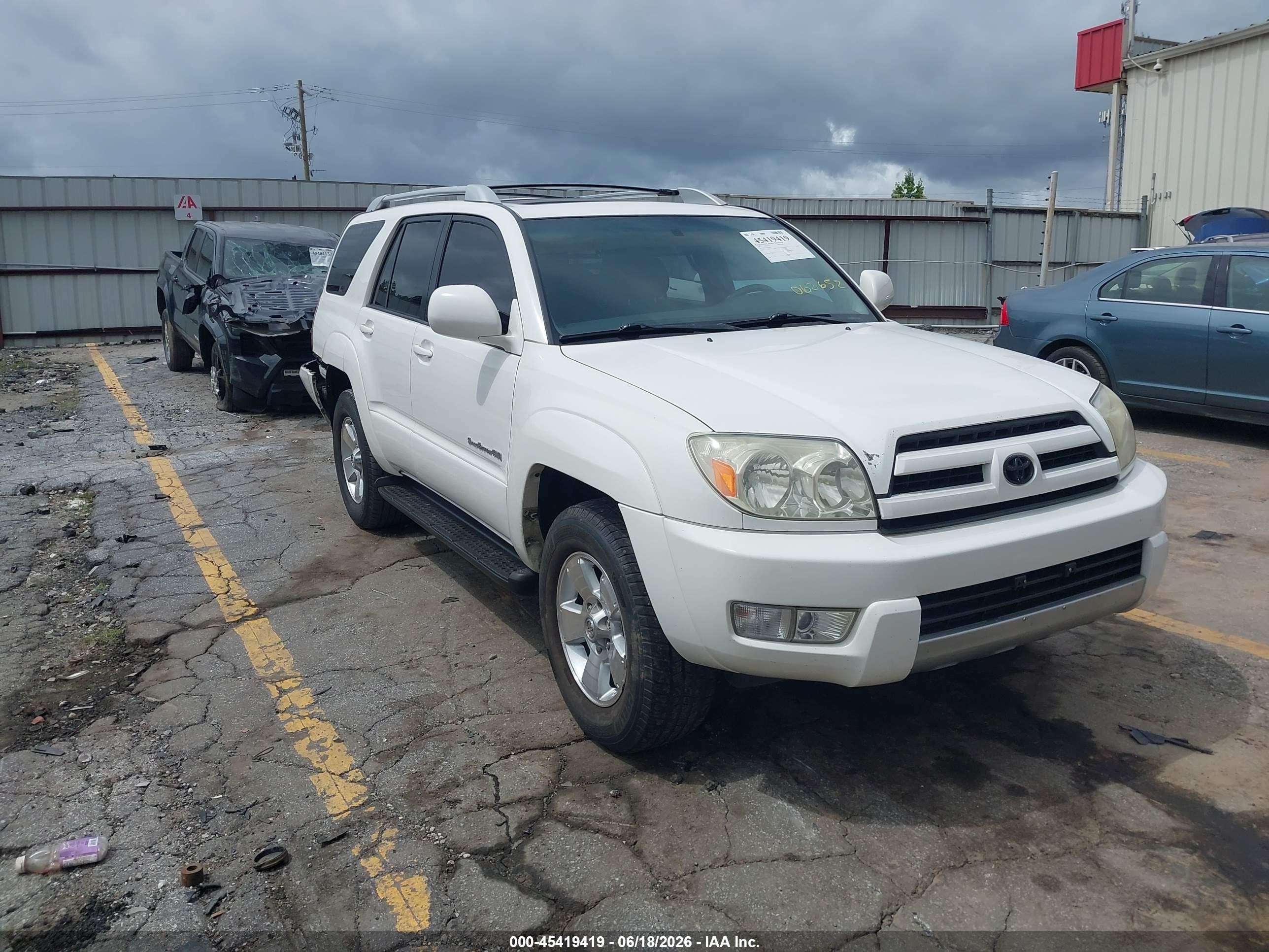 2005 Toyota 4runner Sr5 Sport V6 White vin: JTEBU14R150062652