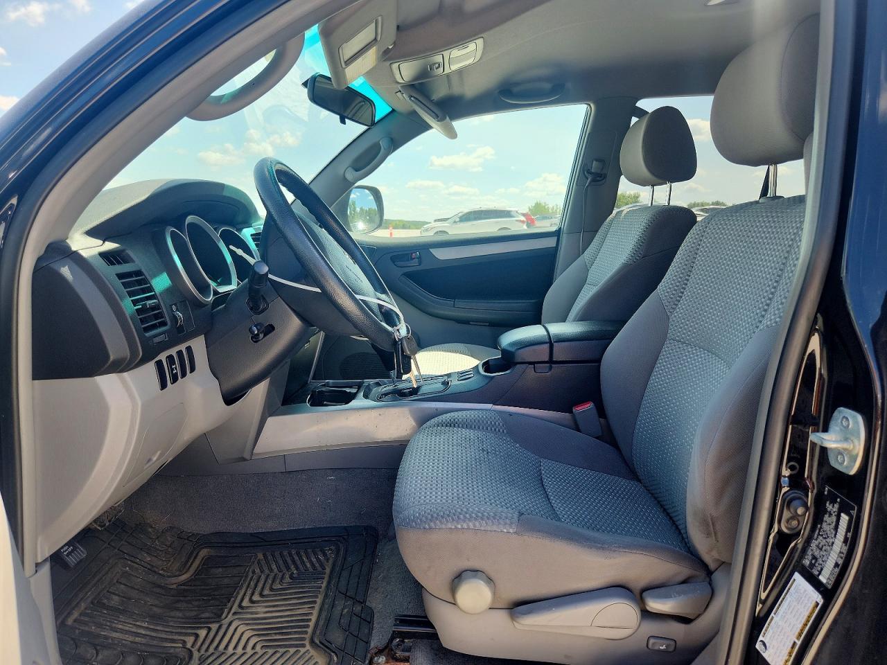 2006 Toyota 4runner Sr5 Black vin: JTEBU14R160102214