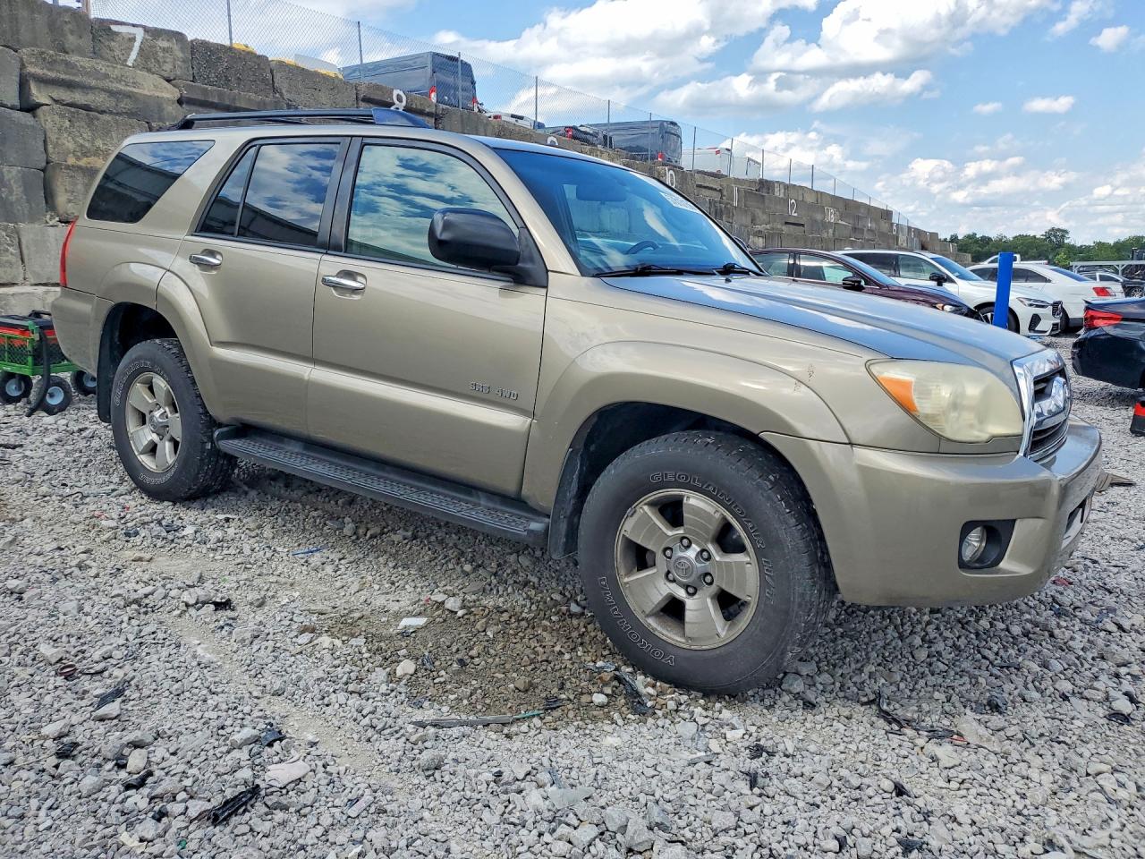 2006 Toyota 4runner Sr5 Золотой vin: JTEBU14R160103508